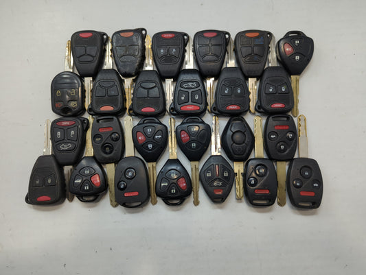 Lot of 25 Aftermarket Keyless Entry Remote Fob MIXED FCC IDS MIXED PART - Oemusedautoparts1.com