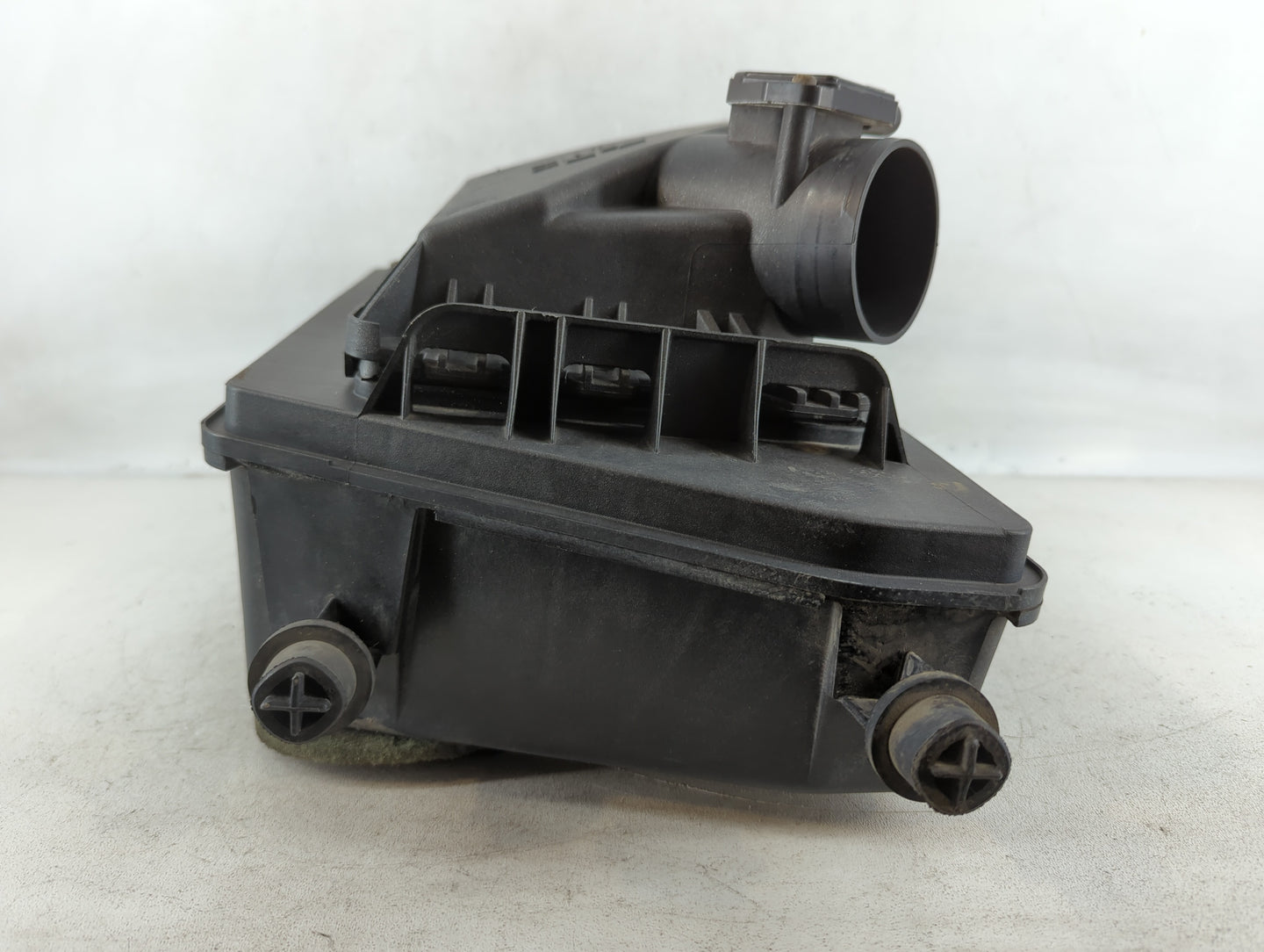 2004-2005 Chevrolet Malibu Air Cleaner Intake-duct Hose Tube - Oemusedautoparts1.com