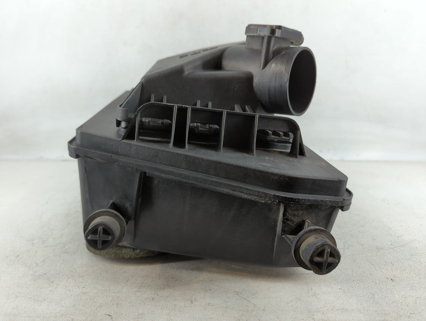 2004-2005 Chevrolet Malibu Air Cleaner Intake-duct Hose Tube - Oemusedautoparts1.com