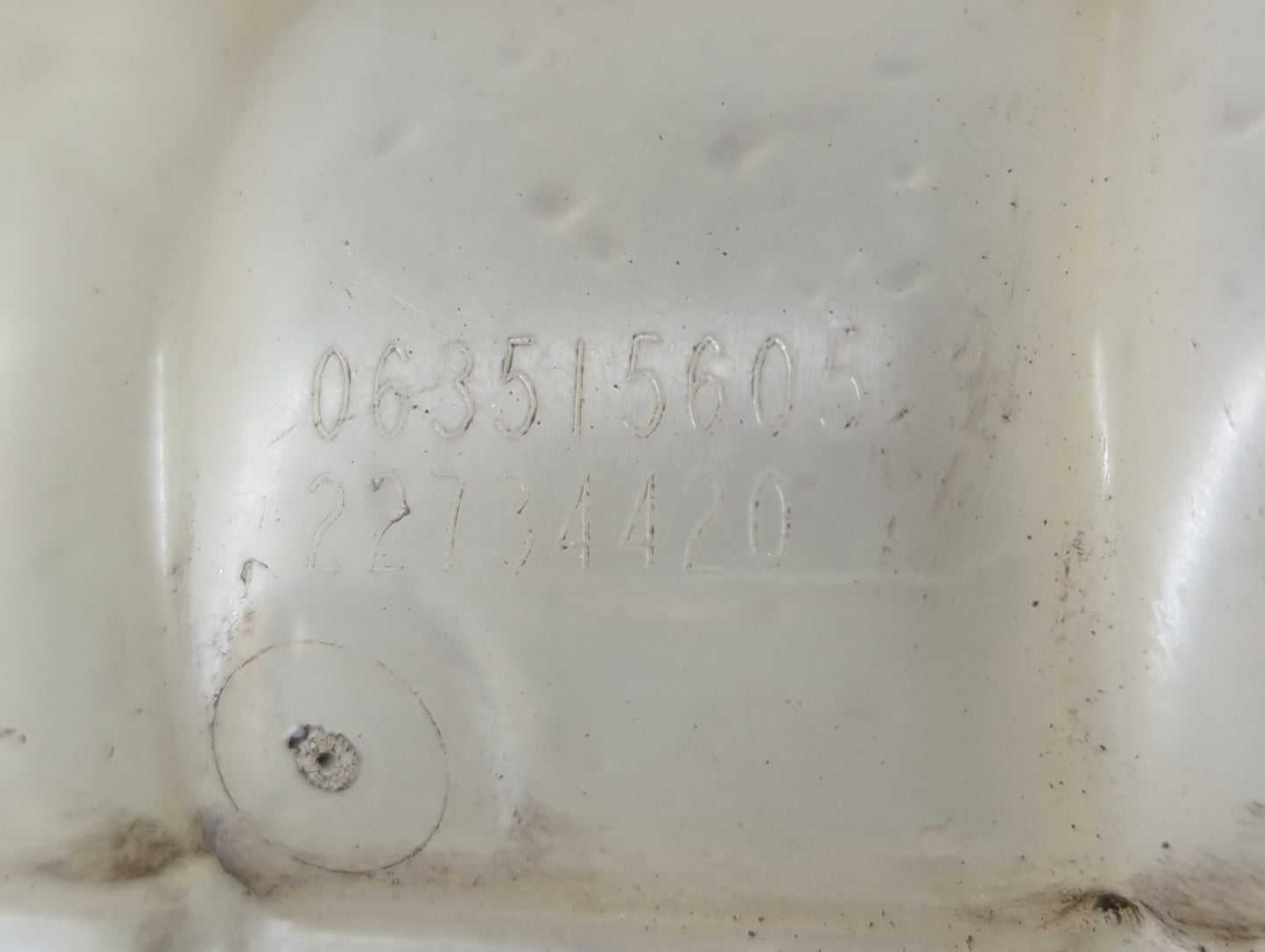 2003-2007 Saturn Ion Windshield Washer Fluid Reservoir Bottle Oem - Oemusedautoparts1.com