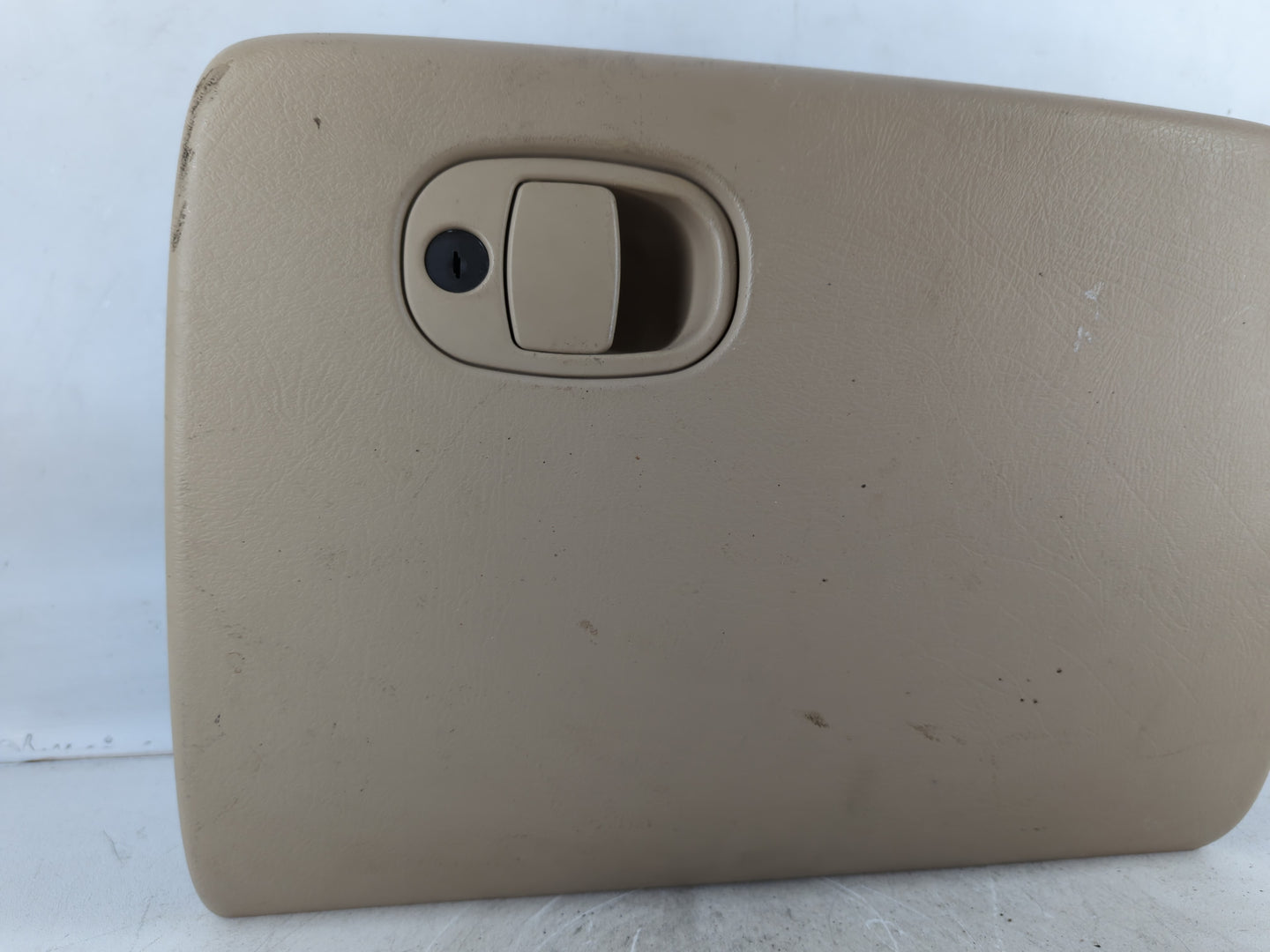 2005 Oldsmobile Bravada Passenger Glove Box Door Storage Compartment - Oemusedautoparts1.com