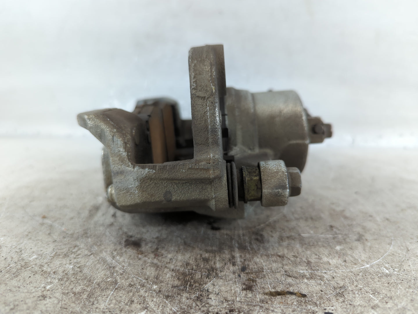 2020-2022 Kia Forte Front Driver Left Brake Caliper - Oemusedautoparts1.com