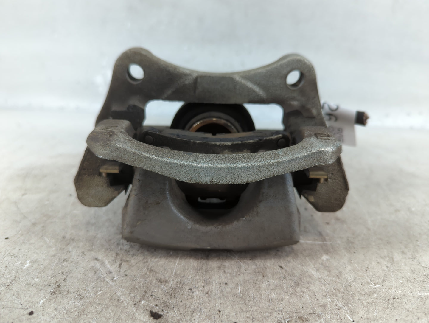 2011-2020 Toyota Sienna Front Driver Left Brake Caliper - Oemusedautoparts1.com