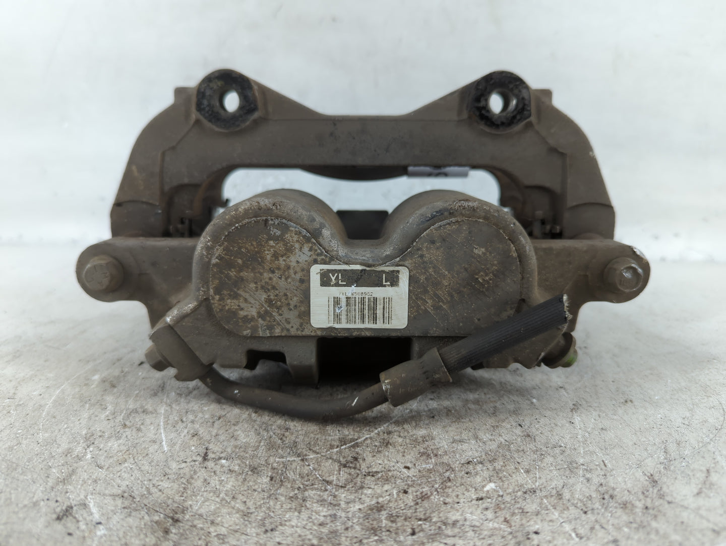 2004-2009 Cadillac Srx Front Driver Left Brake Caliper - Oemusedautoparts1.com