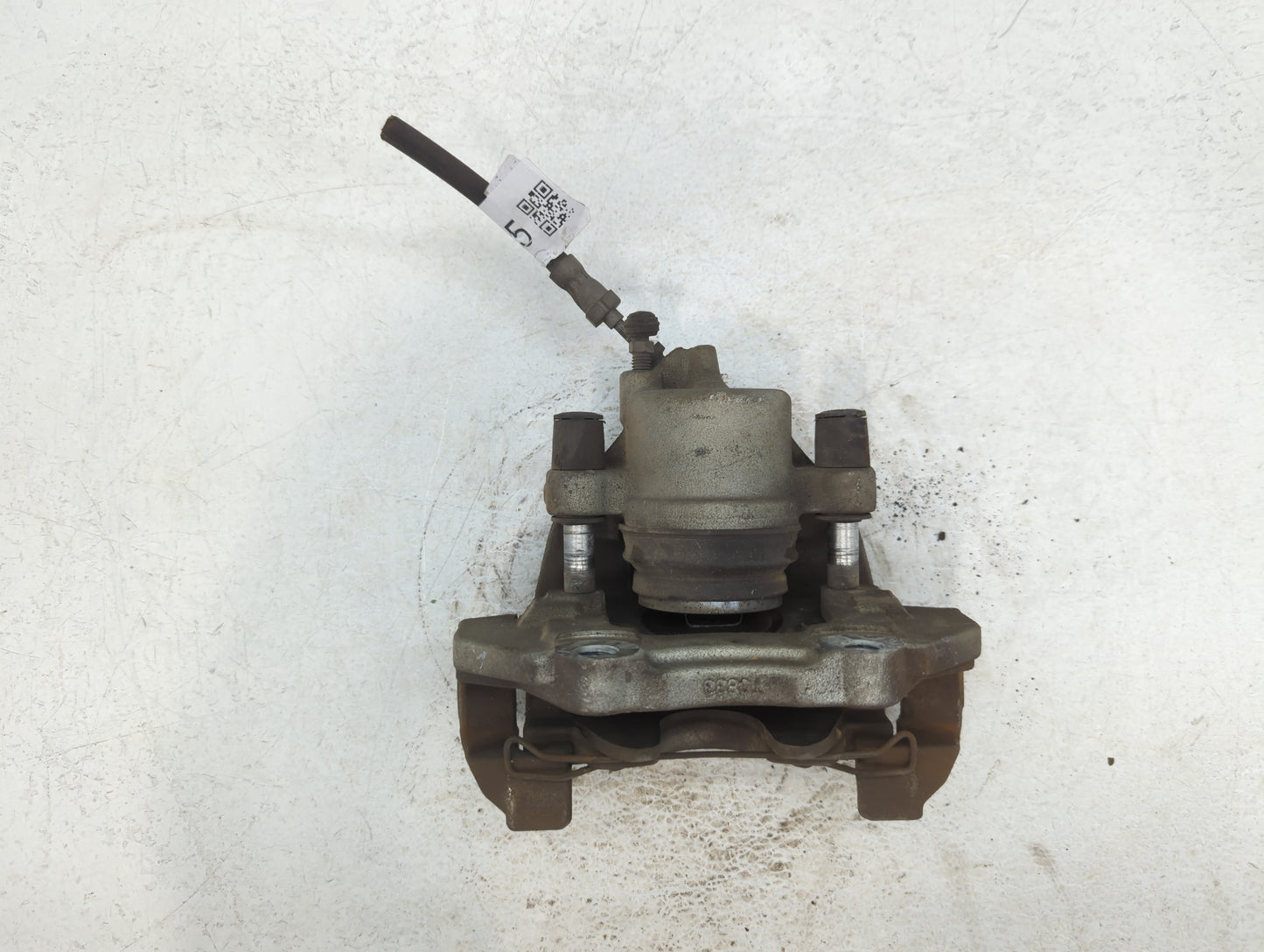 2013-2019 Ford Escape Front Driver Left Brake Caliper - Oemusedautoparts1.com