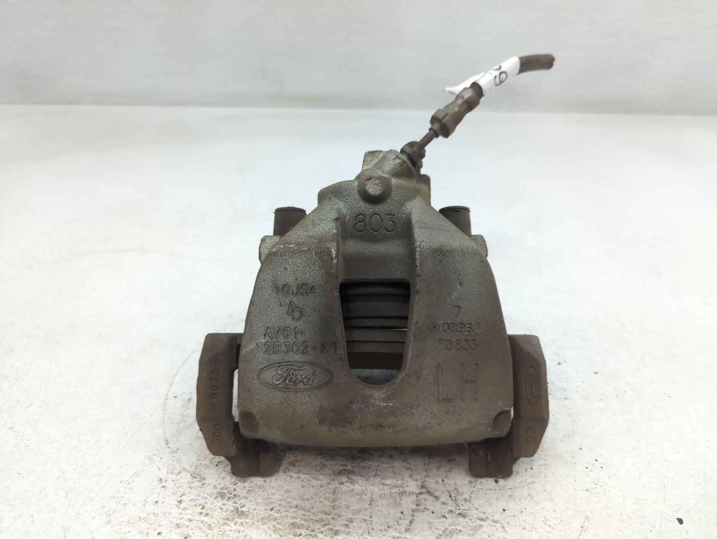 2013-2019 Ford Escape Front Driver Left Brake Caliper - Oemusedautoparts1.com