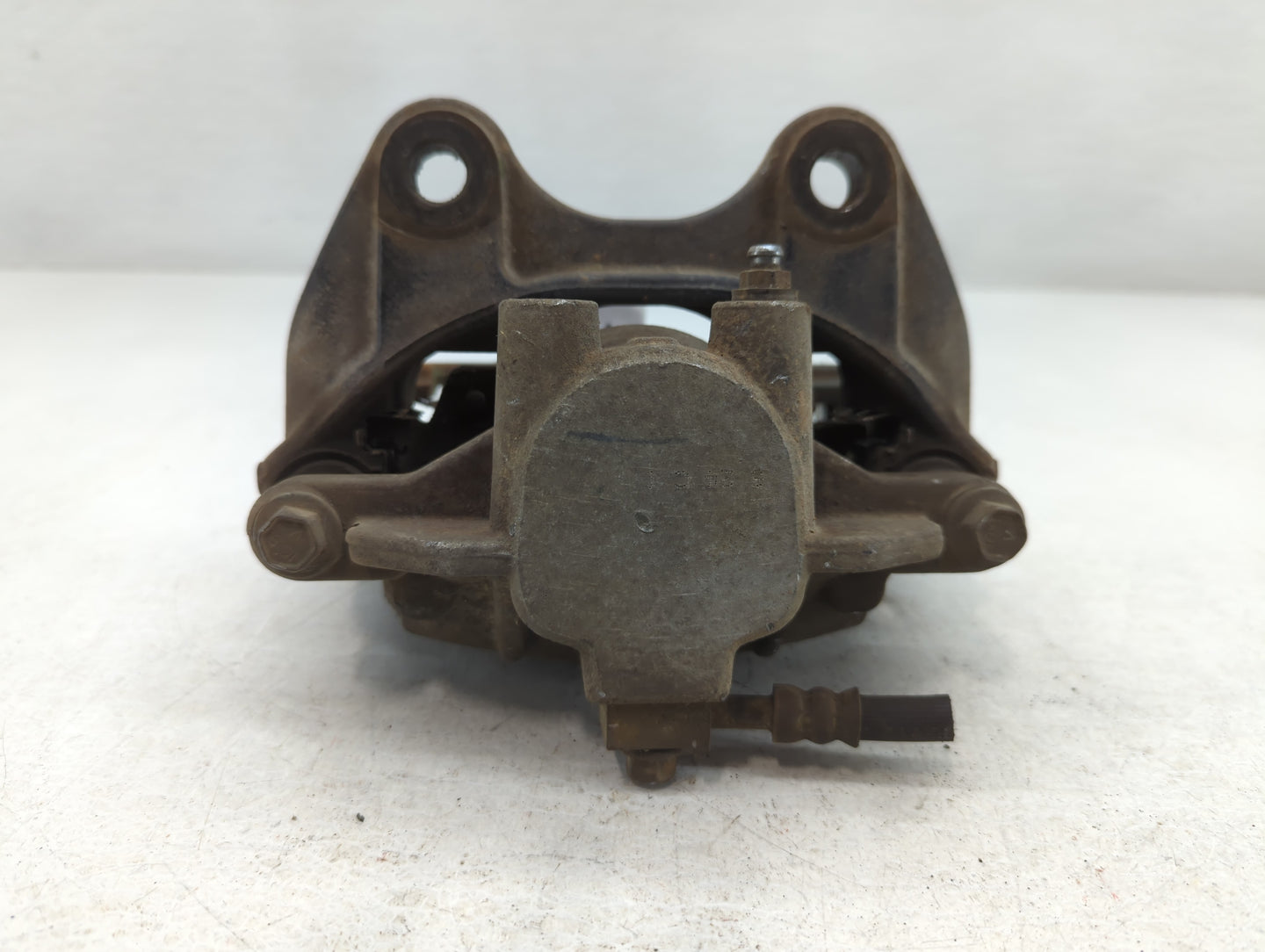 2007-2014 Gmc Yukon Xl 1500 Front Driver Left Brake Caliper - Oemusedautoparts1.com