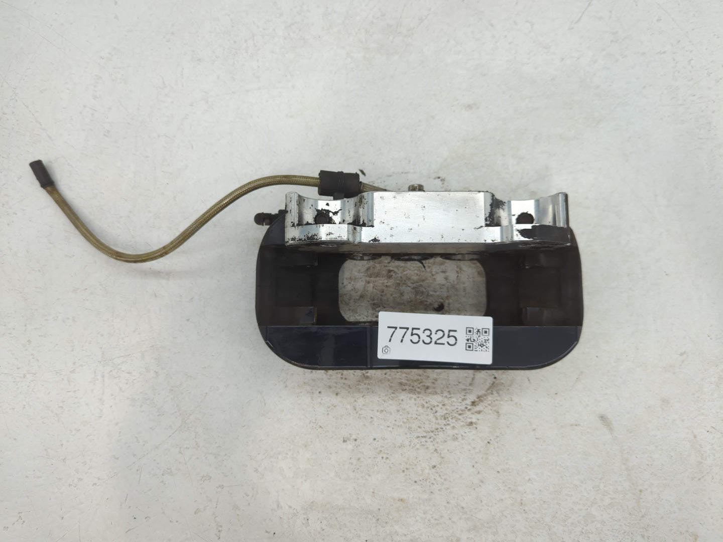 2013-2018 Volvo V60 Front Passenger Right Brake Caliper - Oemusedautoparts1.com