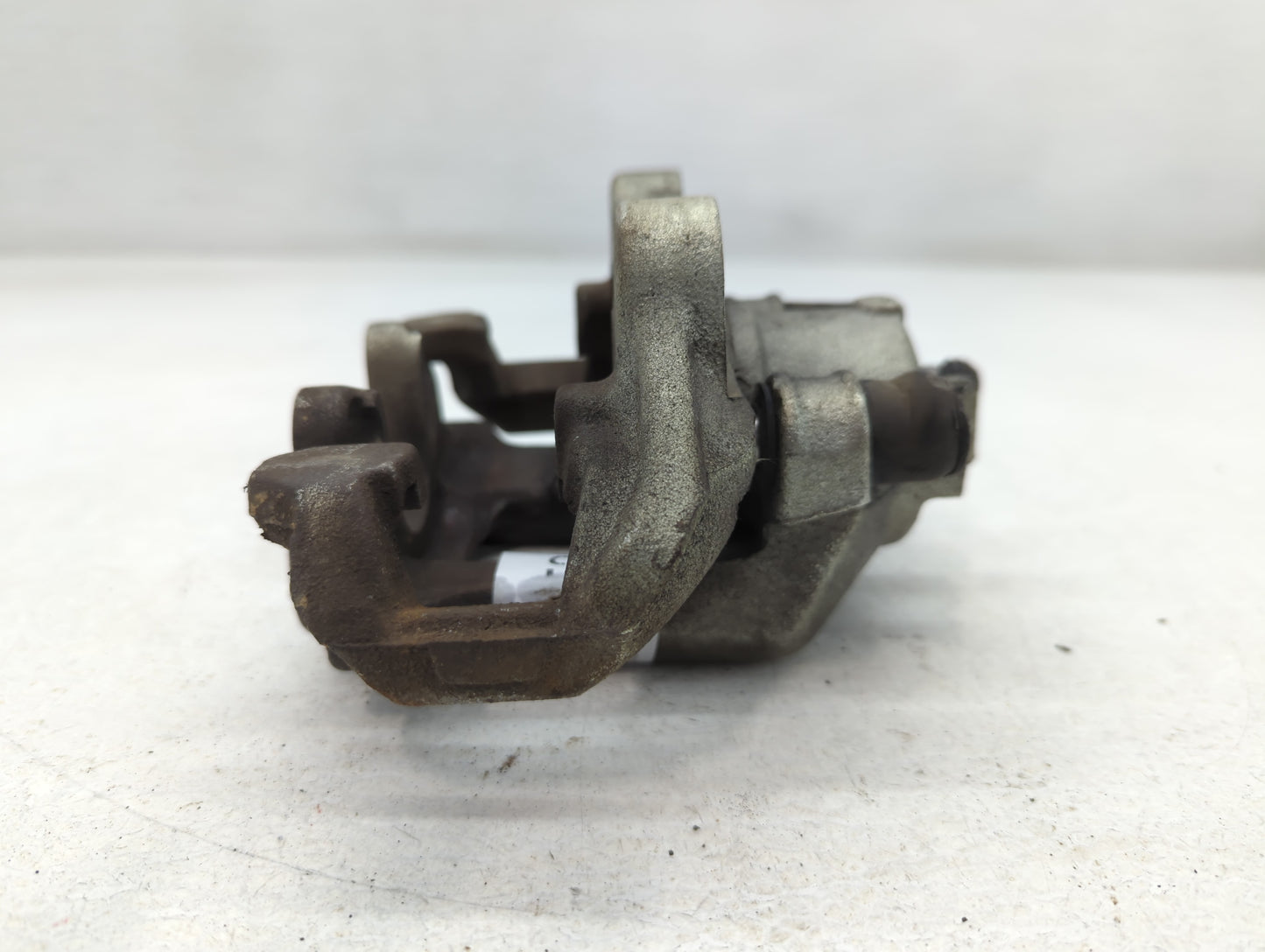 2011-2020 Dodge Durango Front Driver Left Brake Caliper - Oemusedautoparts1.com