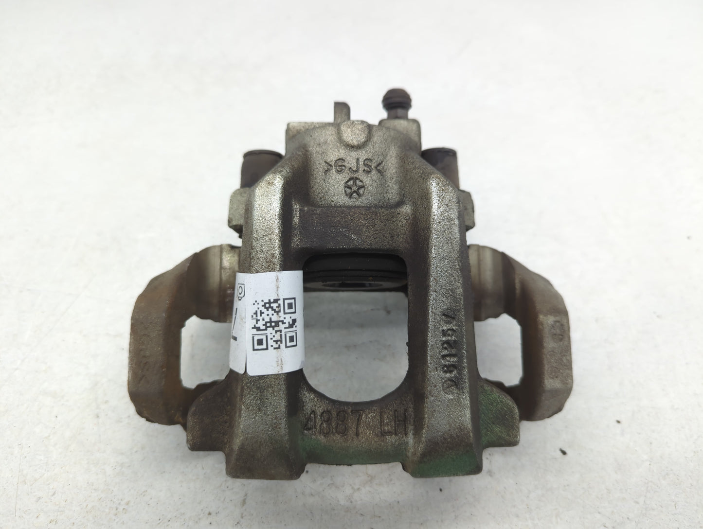 2011-2020 Dodge Durango Front Driver Left Brake Caliper - Oemusedautoparts1.com