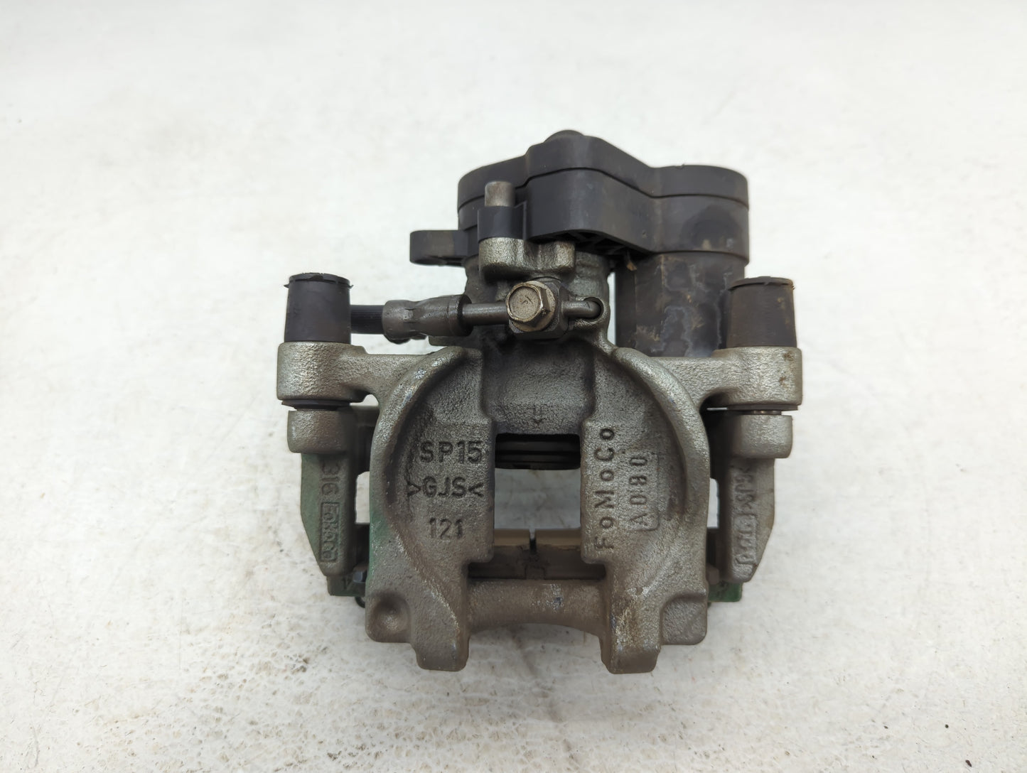 2015-2019 Lincoln Mkc Front Driver Left Brake Caliper - Oemusedautoparts1.com