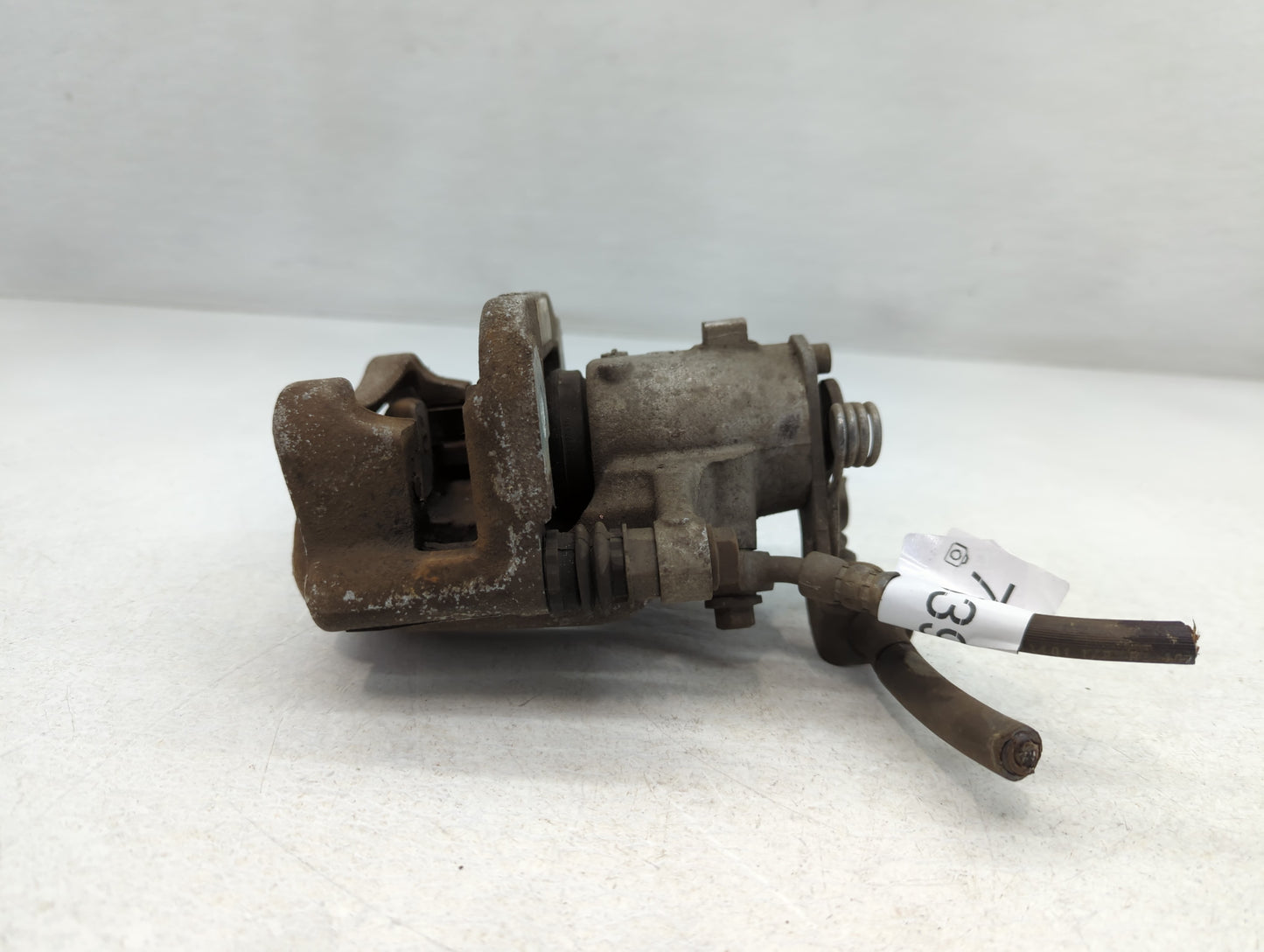 2011-2017 Buick Regal Rear Passenger Right Brake Caliper - Oemusedautoparts1.com