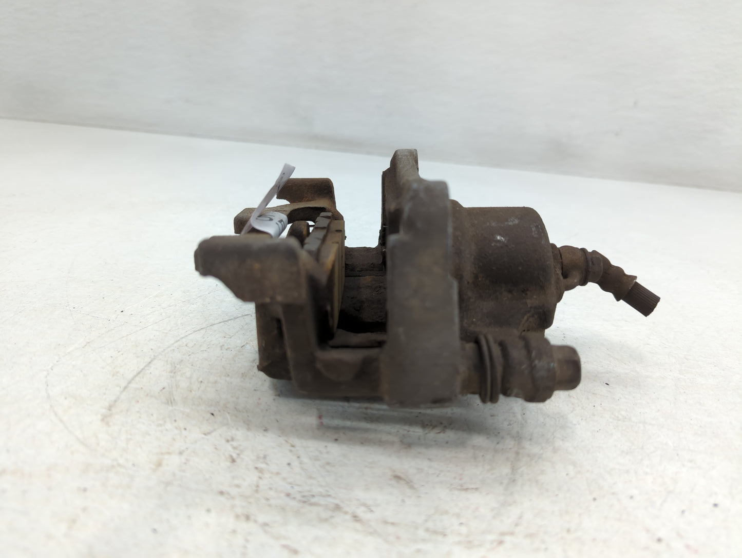 2013-2020 Nissan Pathfinder Front Passenger Right Brake Caliper - Oemusedautoparts1.com