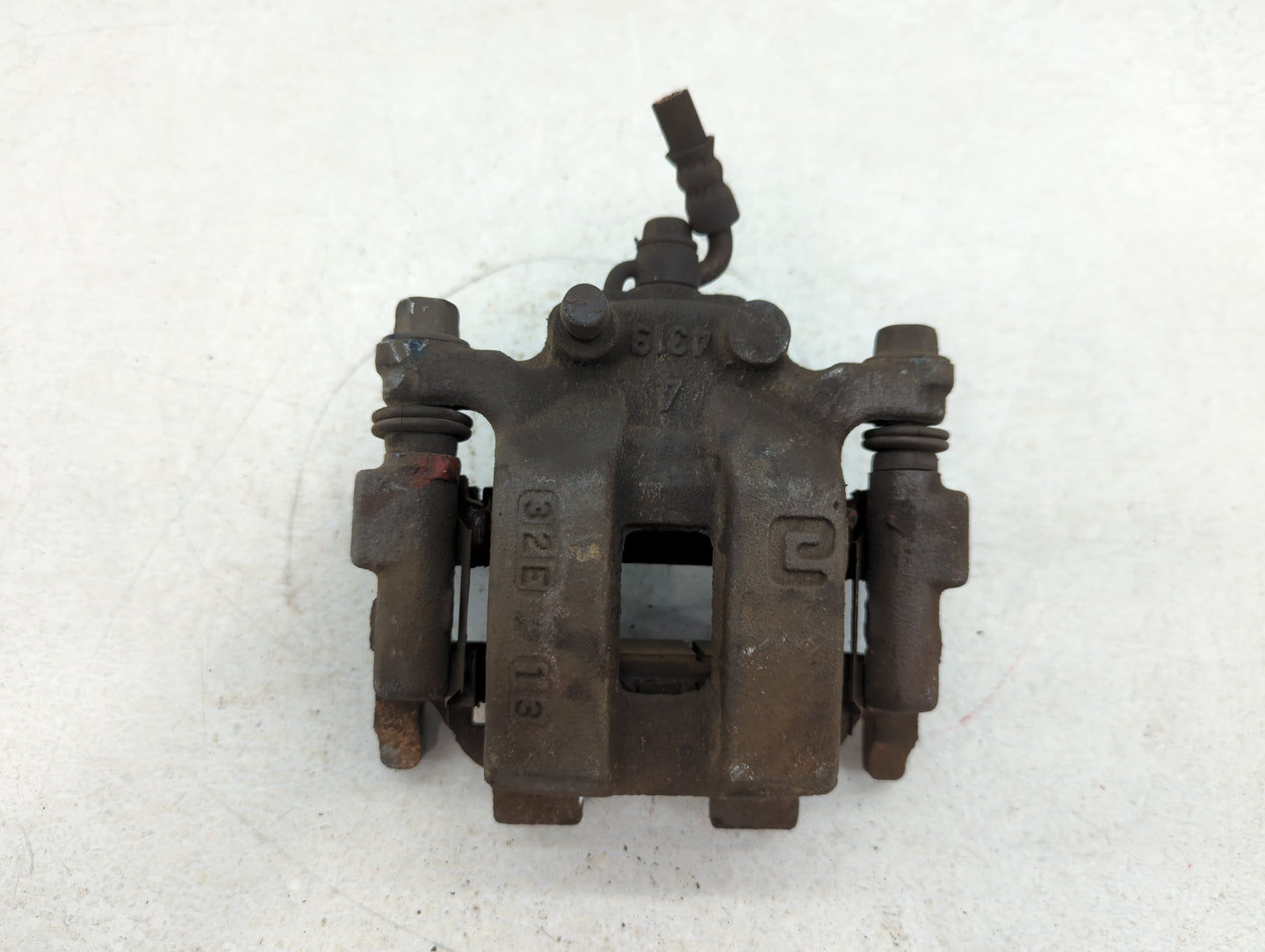 2013-2020 Nissan Pathfinder Front Passenger Right Brake Caliper - Oemusedautoparts1.com