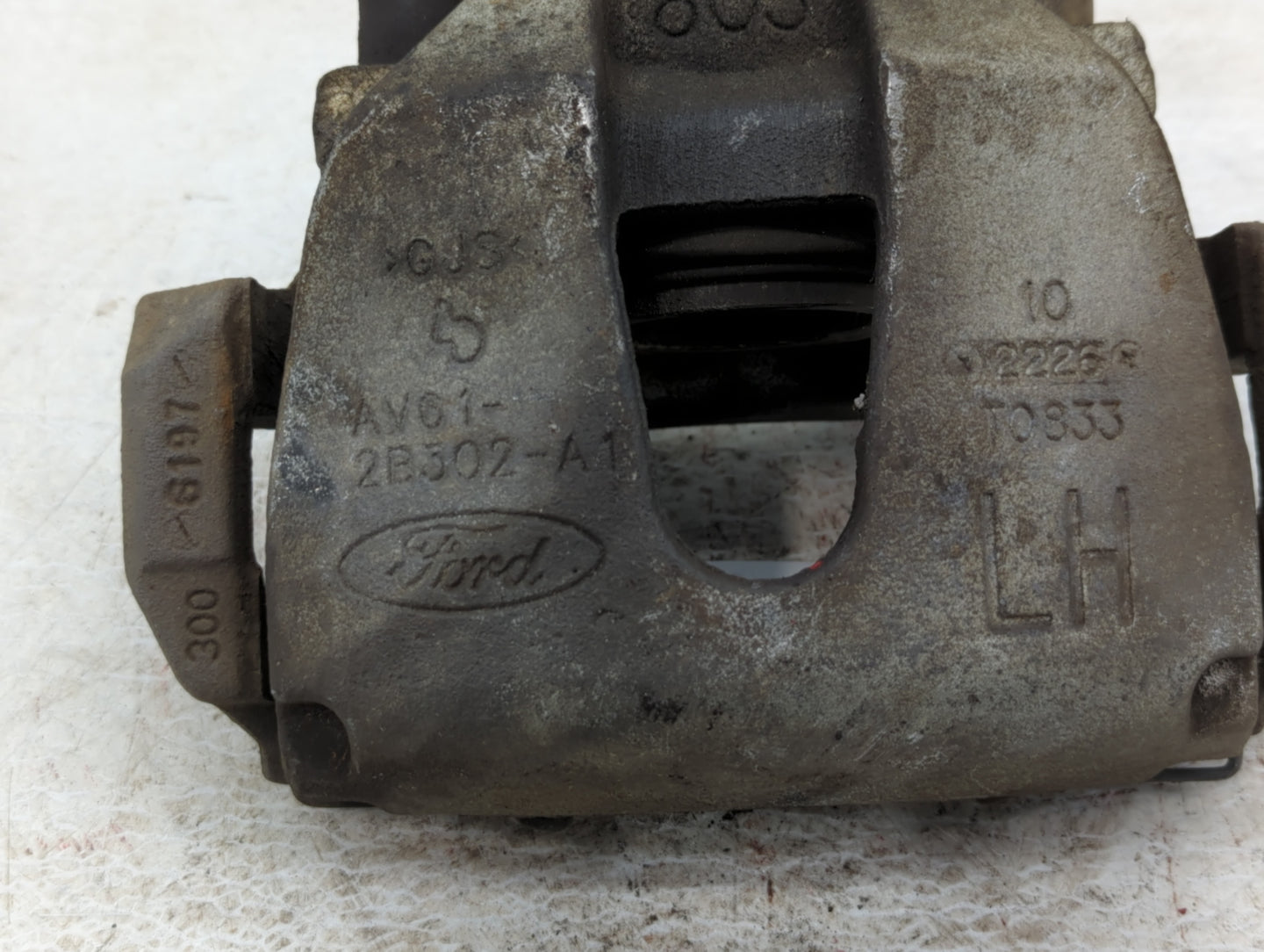 2013-2019 Ford Escape Front Driver Left Brake Caliper - Oemusedautoparts1.com