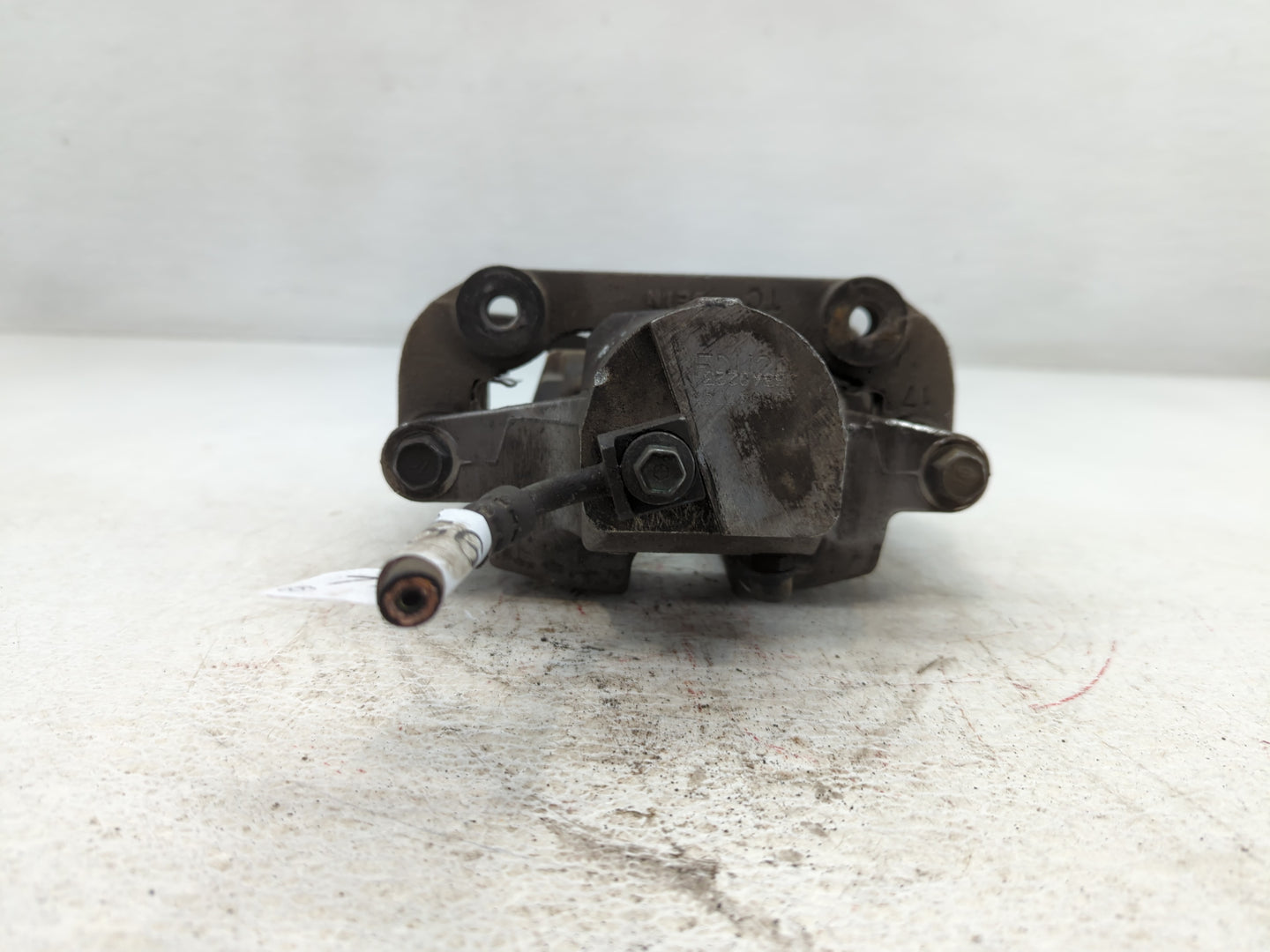 2008-2014 Cadillac Cts Front Driver Left Brake Caliper - Oemusedautoparts1.com