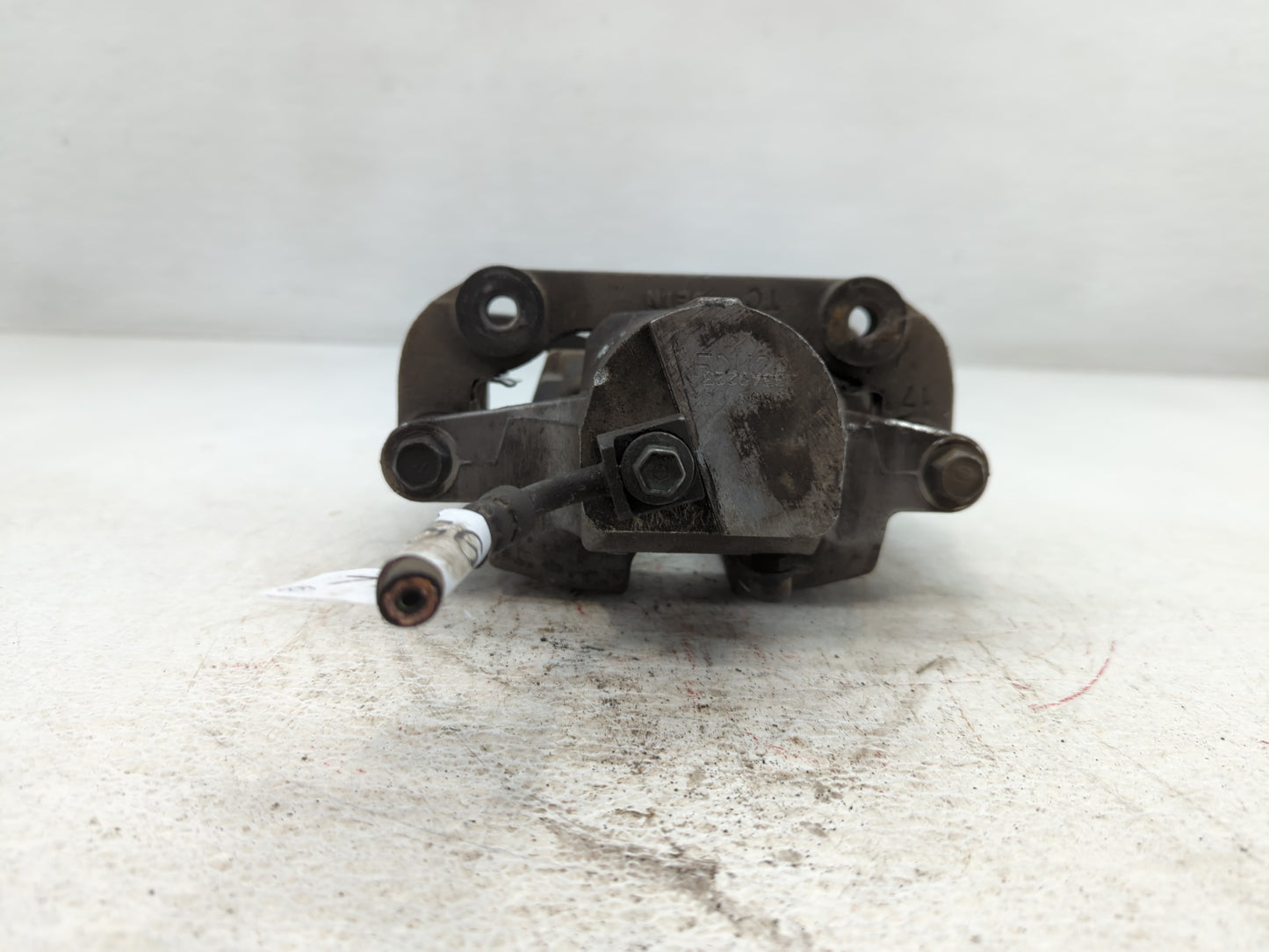 2008-2014 Cadillac Cts Front Driver Left Brake Caliper - Oemusedautoparts1.com