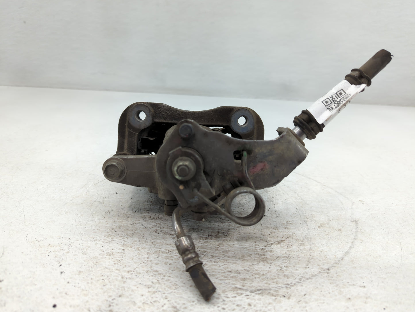 2017-2020 Hyundai Elantra Front Driver Left Brake Caliper - Oemusedautoparts1.com