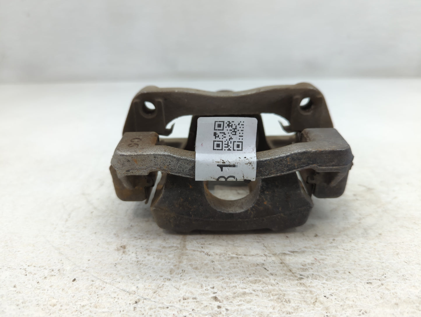 2014-2019 Cadillac Cts Front Driver Left Brake Caliper - Oemusedautoparts1.com