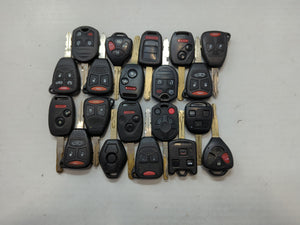 Lot of 25 Aftermarket Keyless Entry Remote Fob MIXED FCC IDS MIXED PART