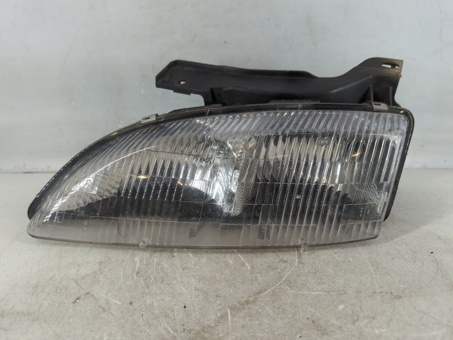1995-1999 Chevrolet Cavalier Driver Left Oem Head Light Headlight Lamp - Oemusedautoparts1.com