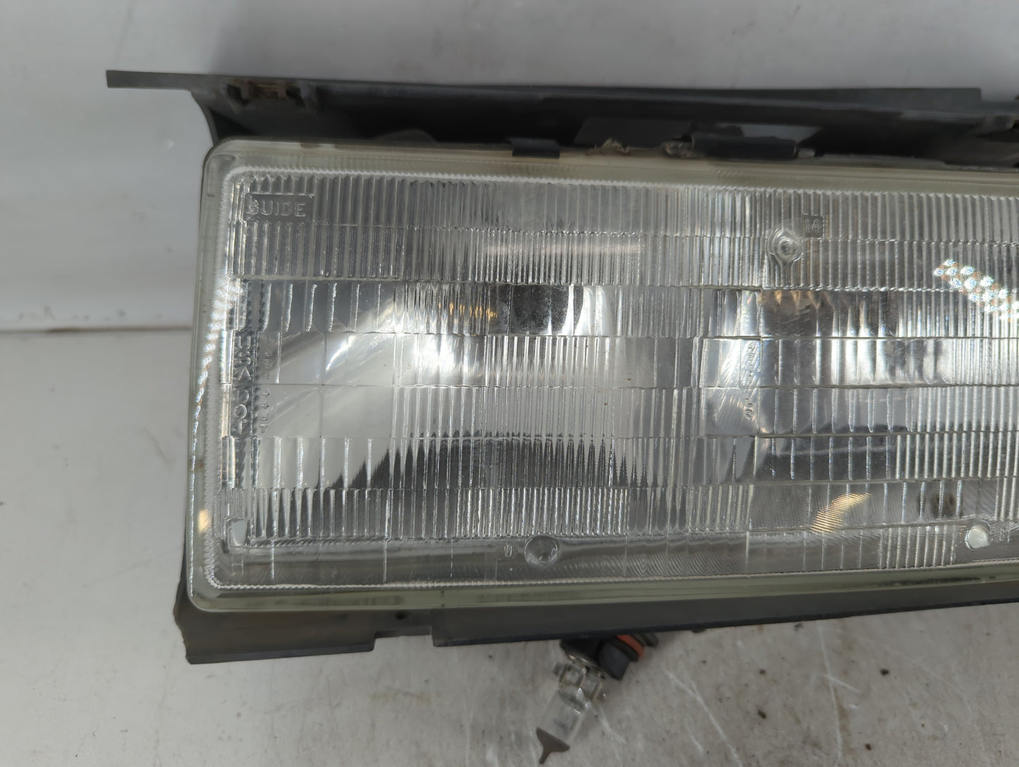 1992-1995 Buick Skylark Driver Left Oem Head Light Headlight Lamp