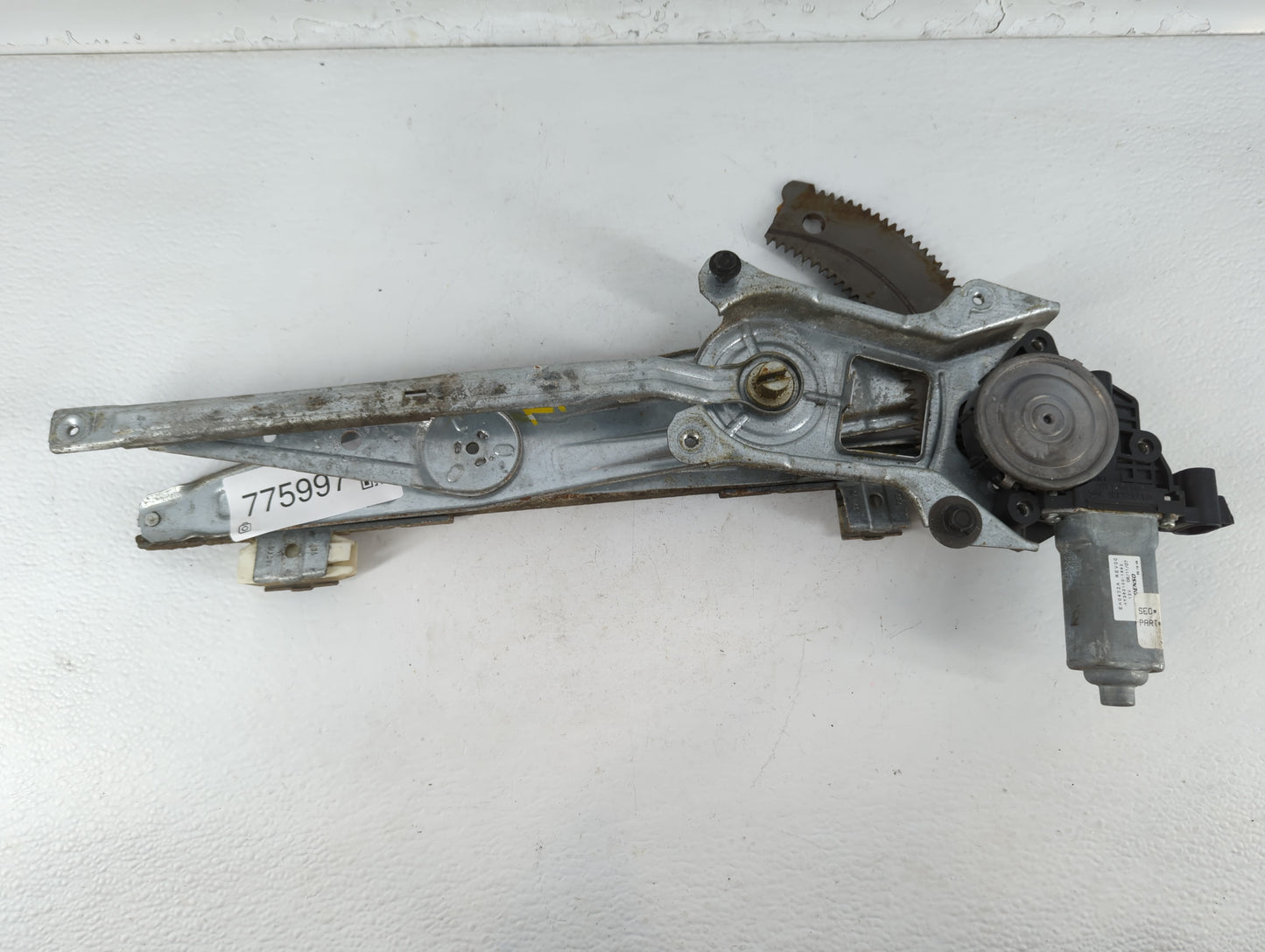 2007-2010 Pontiac G5 Window Regulator Passenger Front - Oemusedautoparts1.com