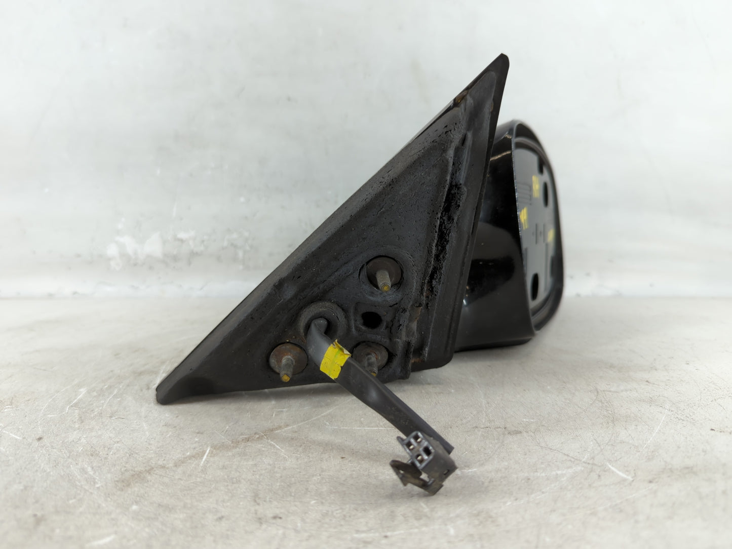 1997-2003 Pontiac Grand Prix Side Mirror Replacement Passenger Right View Door Mirror Fits Fits 1997 1998 1999 2000 2001 2002 2003 OEM Used Auto Parts - Oemusedautoparts1.com