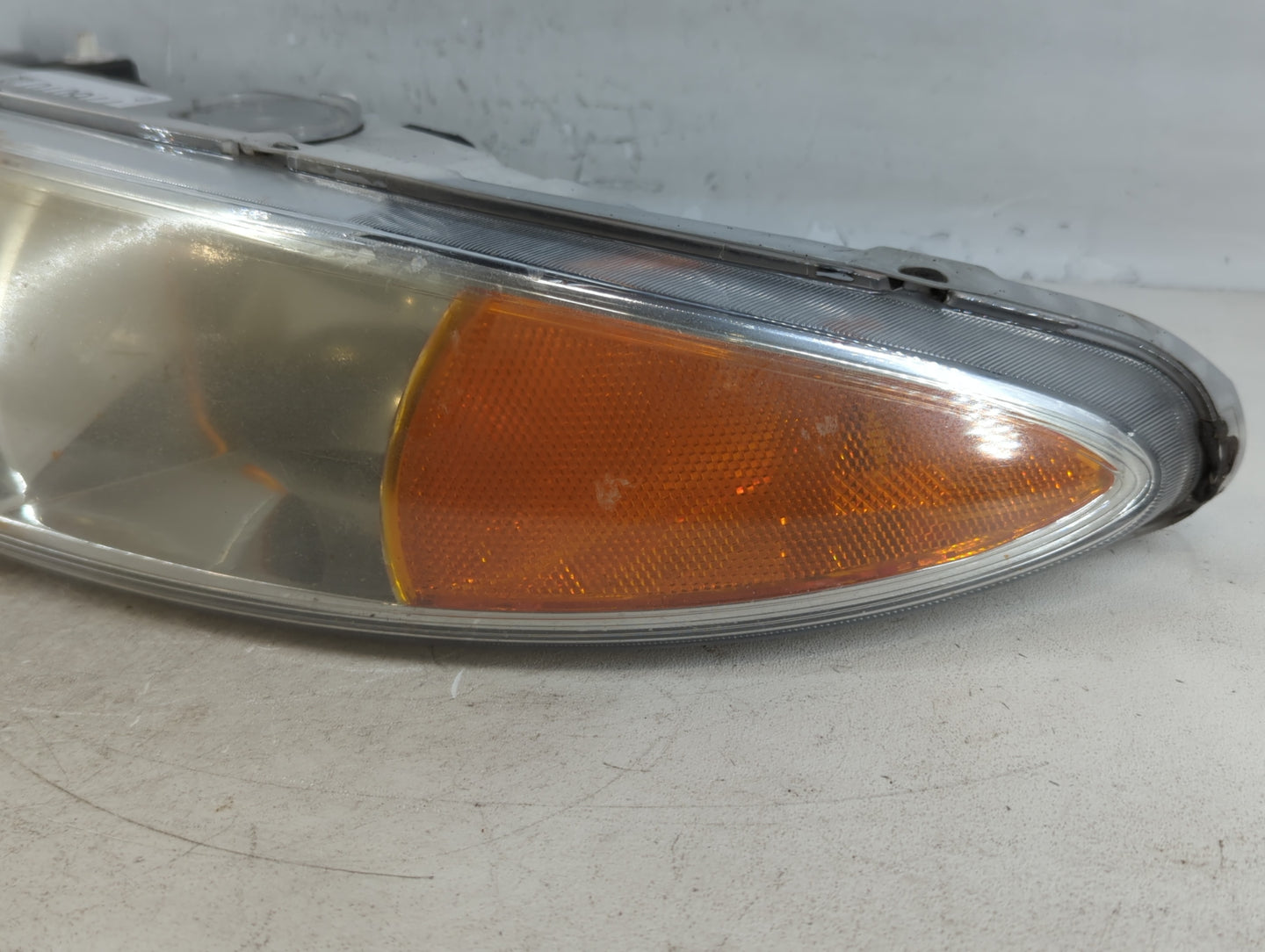 1999-2004 Oldsmobile Alero Driver Left Oem Head Light Headlight Lamp - Oemusedautoparts1.com
