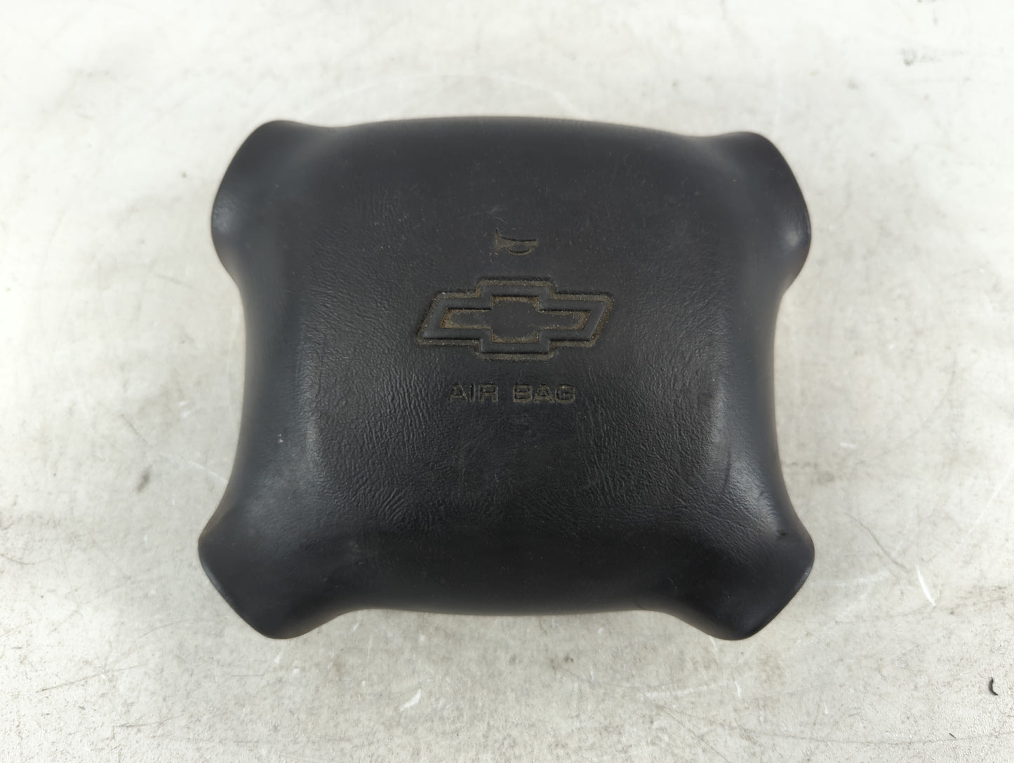 0 Gmc S10 Blazer Air Bag Driver Left Steering Wheel Mounted Fits Fits 201 2002 2003 2004 2005 OEM Used Auto Parts - Oemusedautoparts1.com