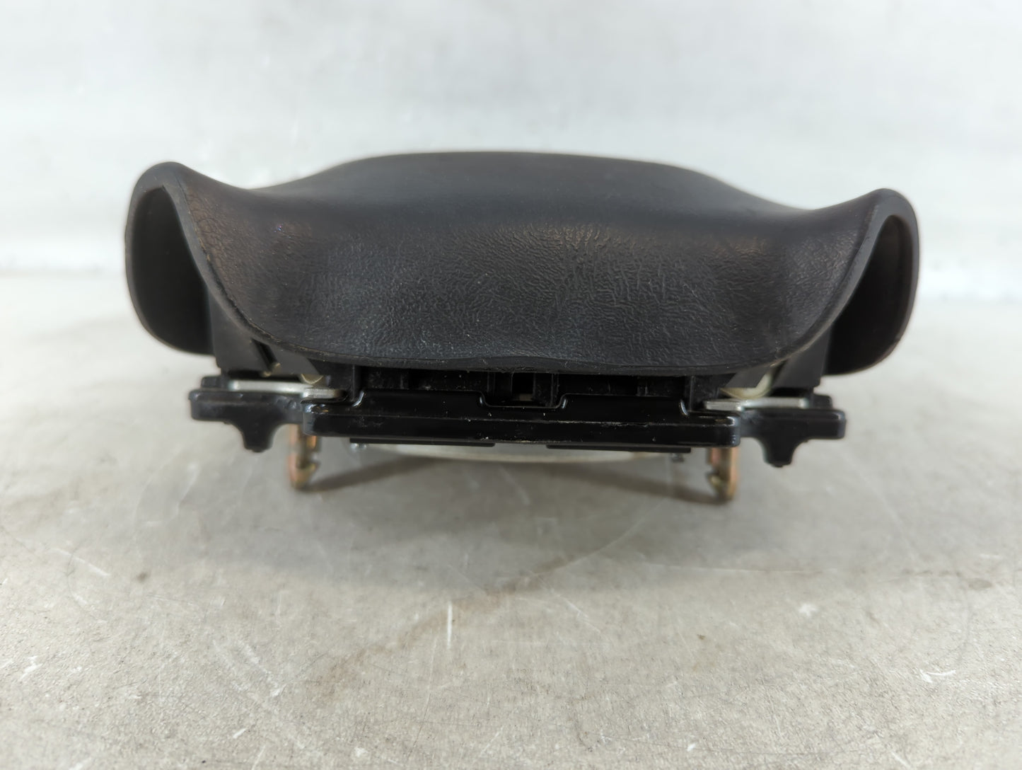 0 Gmc S10 Blazer Air Bag Driver Left Steering Wheel Mounted Fits Fits 201 2002 2003 2004 2005 OEM Used Auto Parts - Oemusedautoparts1.com