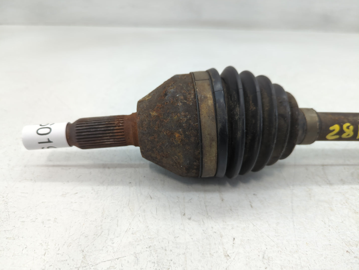 2005-2010 Chevrolet Cobalt Axle Shaft Front Driver Cv C/v - Oemusedautoparts1.com