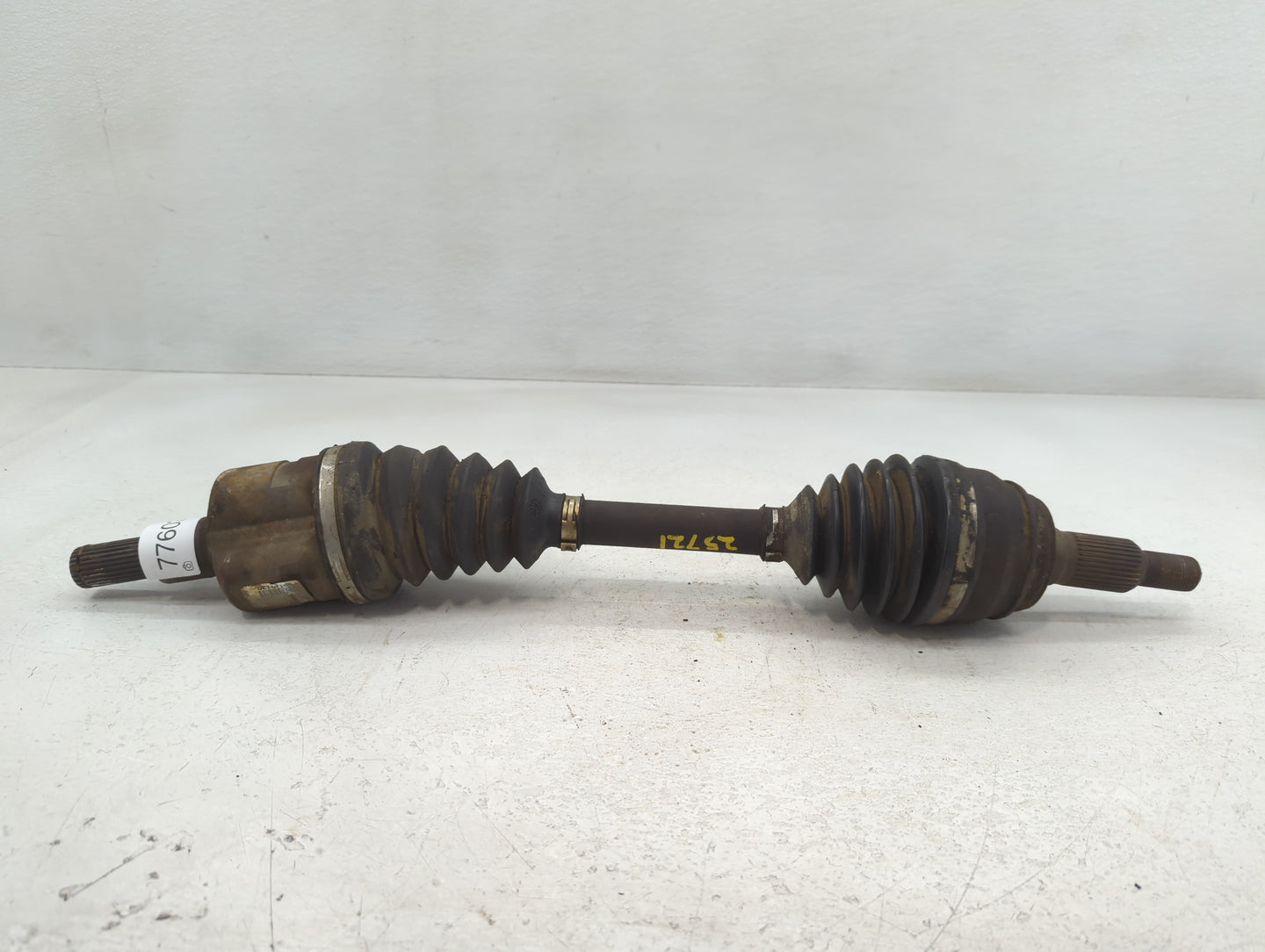 2003-2005 Gmc Safari Axle Shaft Front Driver Cv C/v - Oemusedautoparts1.com