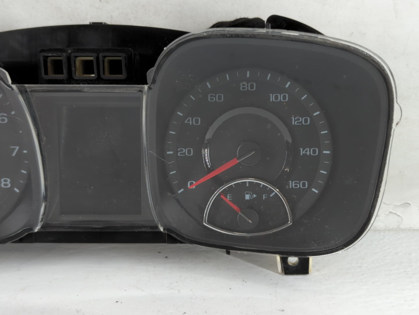 2013 Chevrolet Malibu Instrument Cluster Speedometer Gauges P/N:23489223 Fits OEM Used Auto Parts - Oemusedautoparts1.com