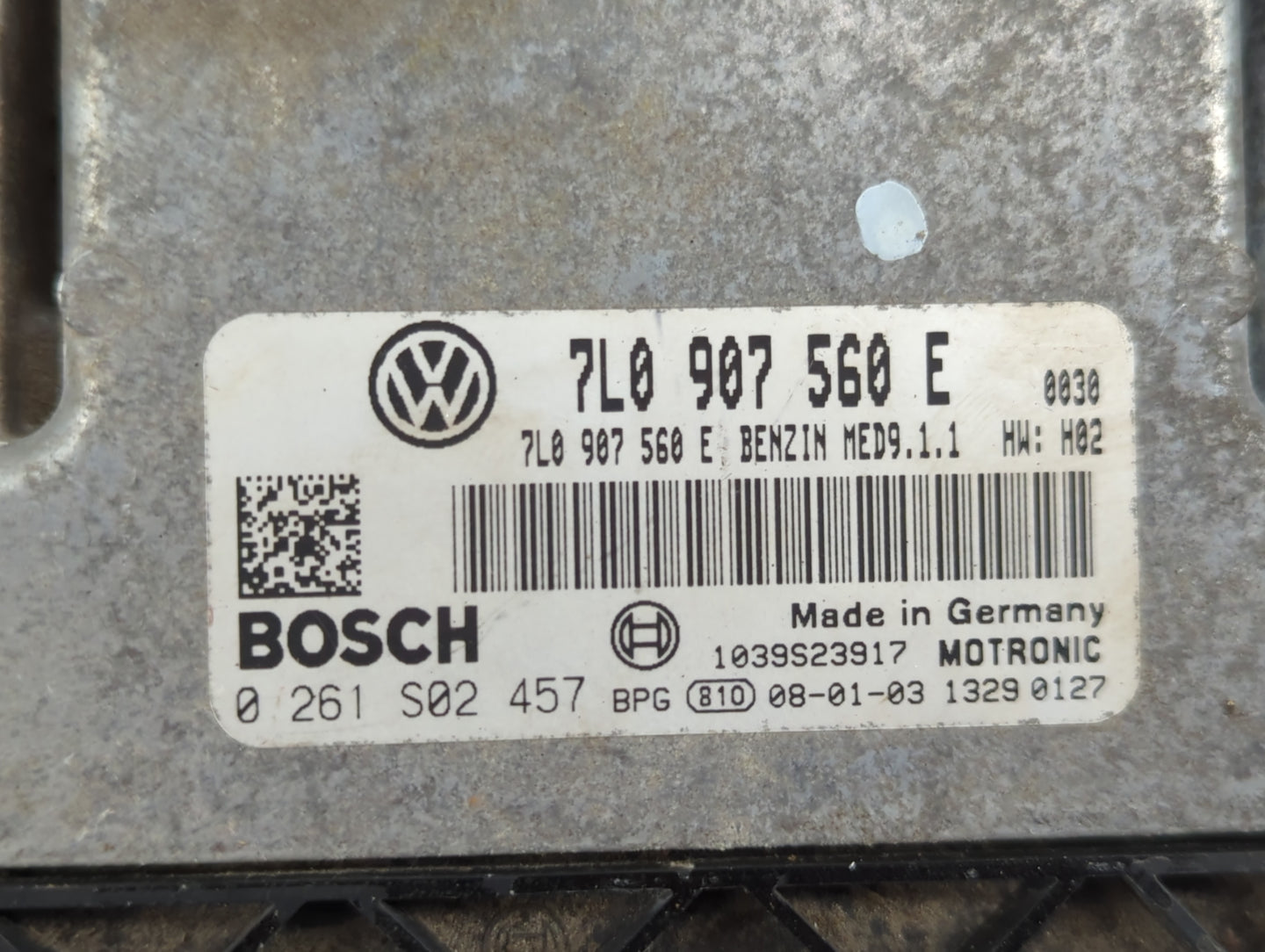 2007-2009 Volkswagen Touareg PCM Engine Control Computer ECU ECM PCU OEM P/N:7L0 907 560 E Fits Fits 2007 2008 2009 OEM Used Auto Parts - Oemusedautoparts1.com
