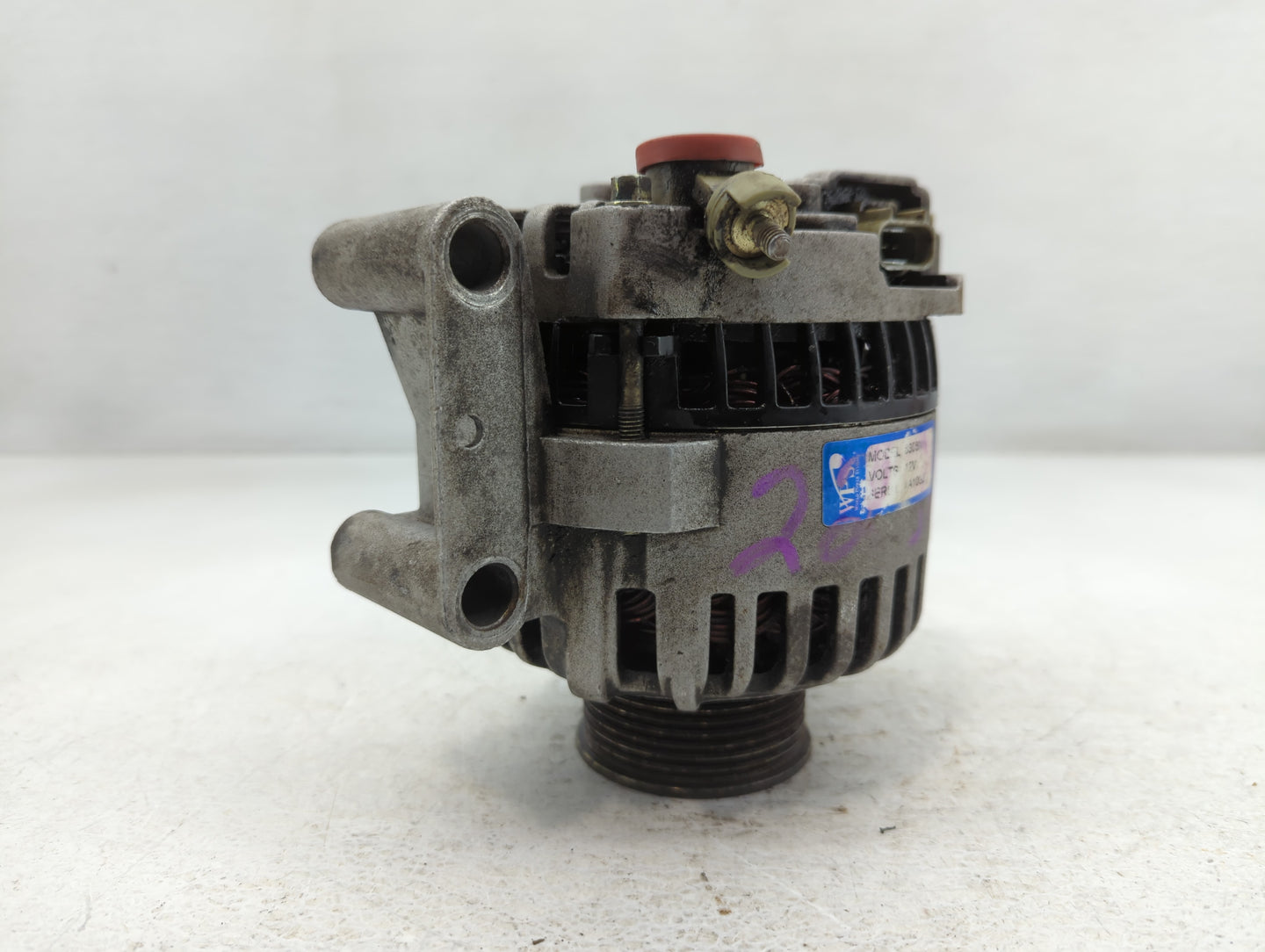 2004-2005 Ford E-350 Club Wagon Alternator Replacement Generator Charging Assembly Engine OEM Fits OEM Used Auto Parts - Oemusedautoparts1.com