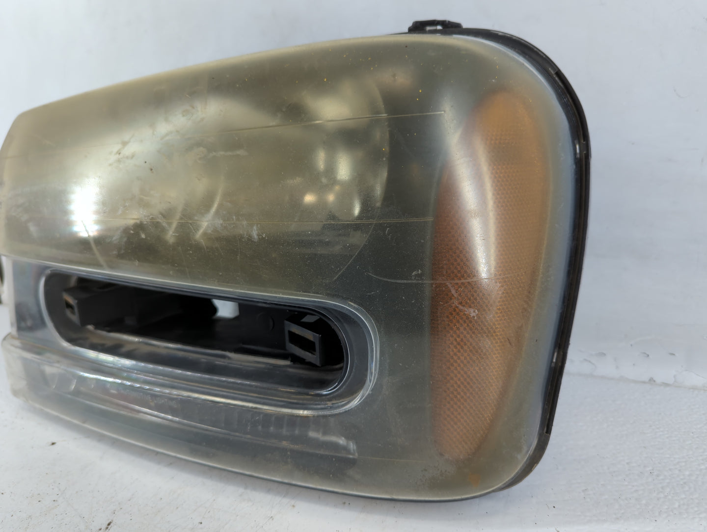Chevrolet Trail Blazer Driver Left Oem Head Light Headlight Lamp - Oemusedautoparts1.com