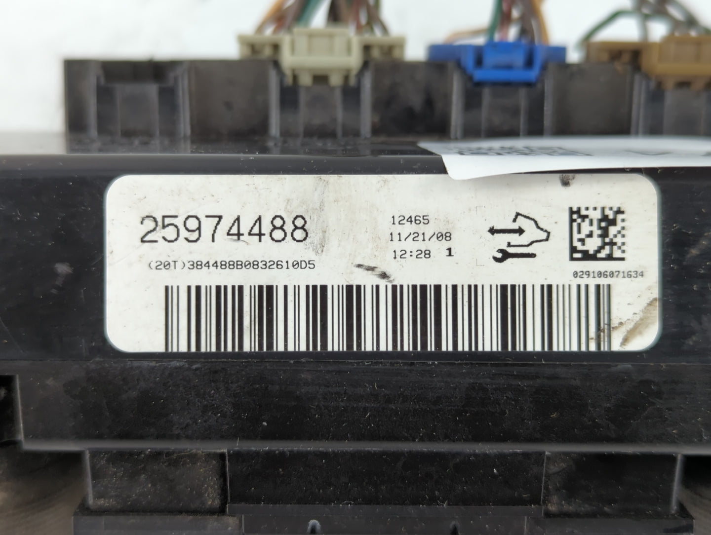 2009 Saturn Vue Climate Control Module Temperature AC/Heater Replacement P/N:25974488 Fits OEM Used Auto Parts - Oemusedautoparts1.com