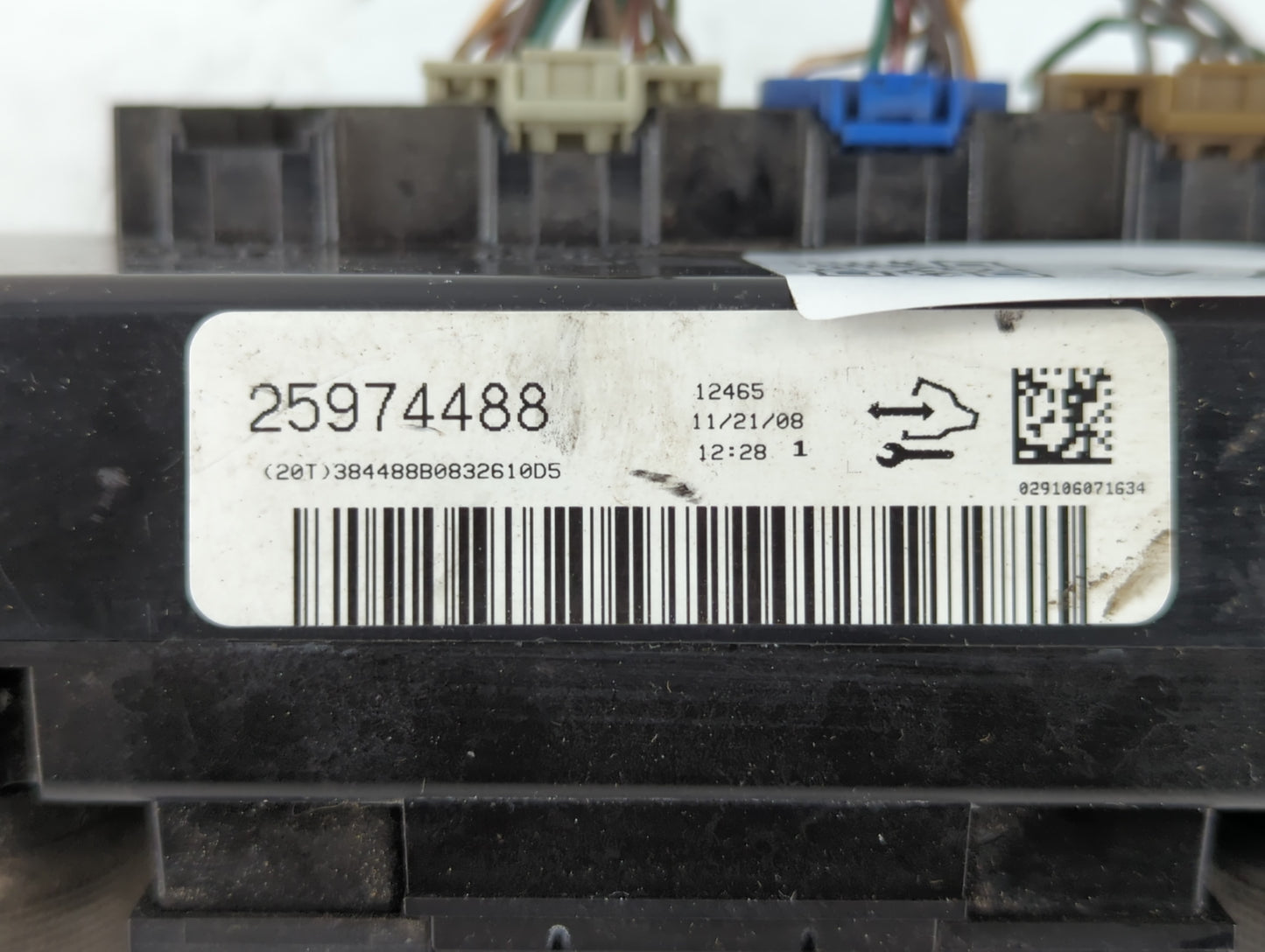 2009 Saturn Vue Climate Control Module Temperature AC/Heater Replacement P/N:25974488 Fits OEM Used Auto Parts - Oemusedautoparts1.com