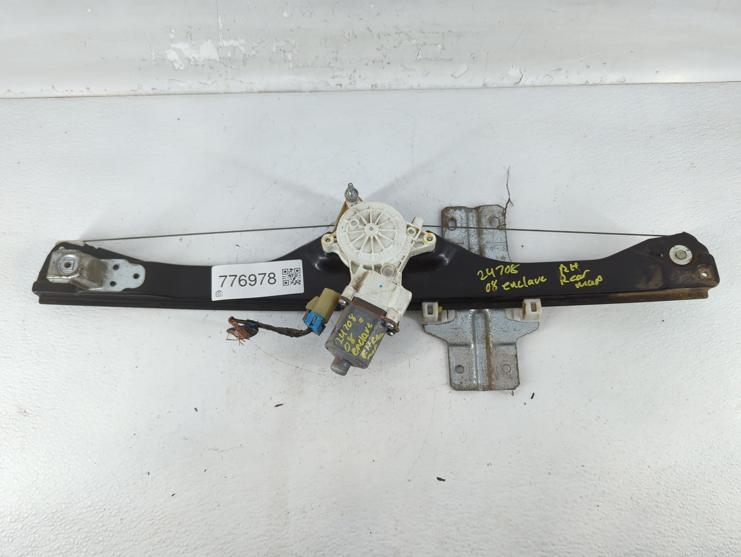 Buick Enclav Window Regulator Right Passenger Rear - Oemusedautoparts1.com