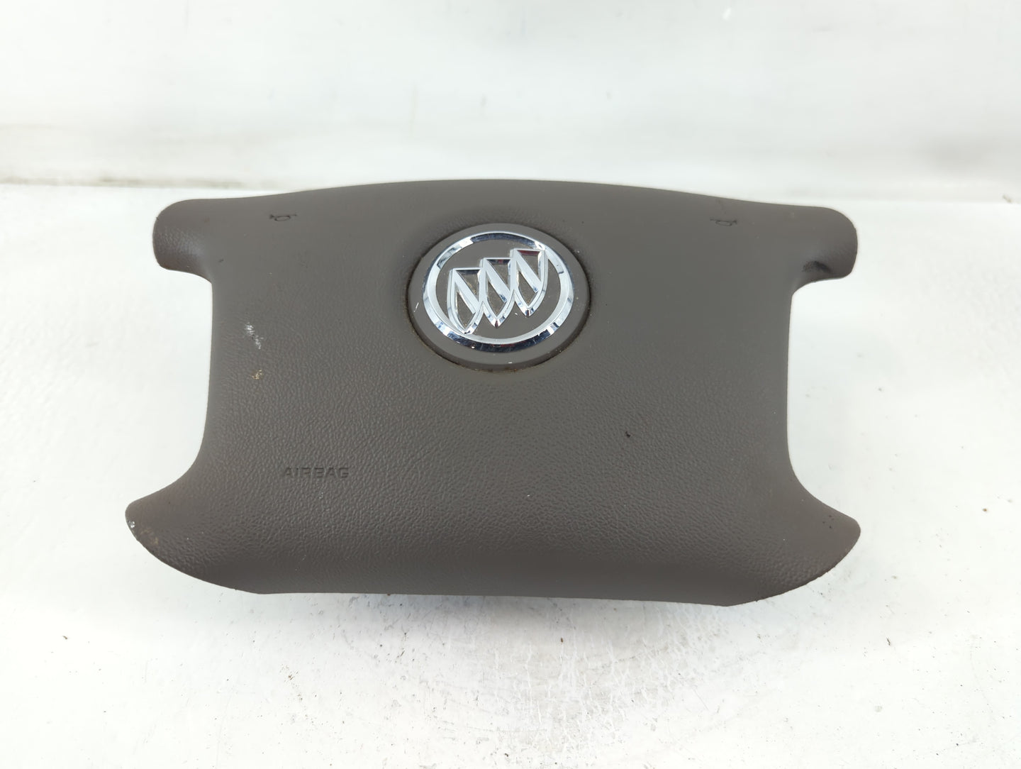 2007-2011 Buick Lucerne Air Bag Driver Left Steering Wheel Mounted P/N:34052985A Fits Fits 2007 2008 2009 2010 2011 OEM Used Auto Parts - Oemusedautoparts1.com