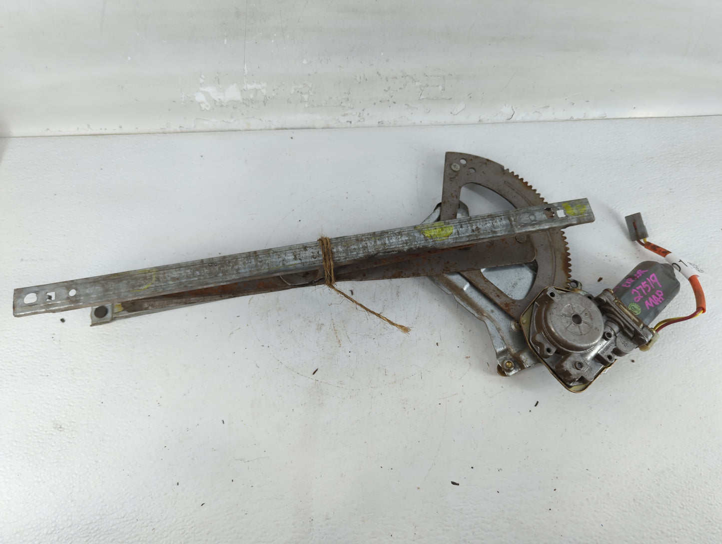 1991-2003 Ford Explorer Driver Left Front Window Regulator - Oemusedautoparts1.com