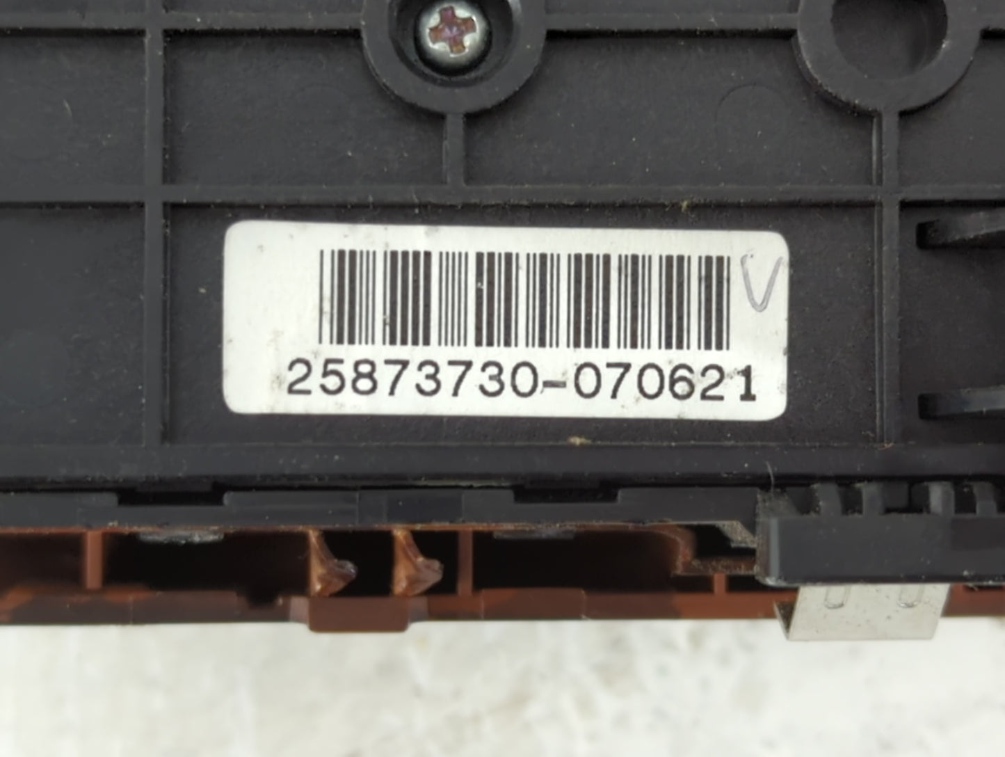 2008-2010 Saturn Vue Headlight Head Light Switch Lamp Control - Oemusedautoparts1.com