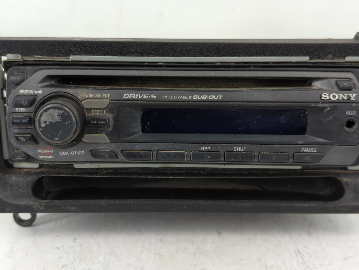 0 Radio AM FM Cd Player Receiver Replacement Fits OEM Used Auto Parts - Oemusedautoparts1.com