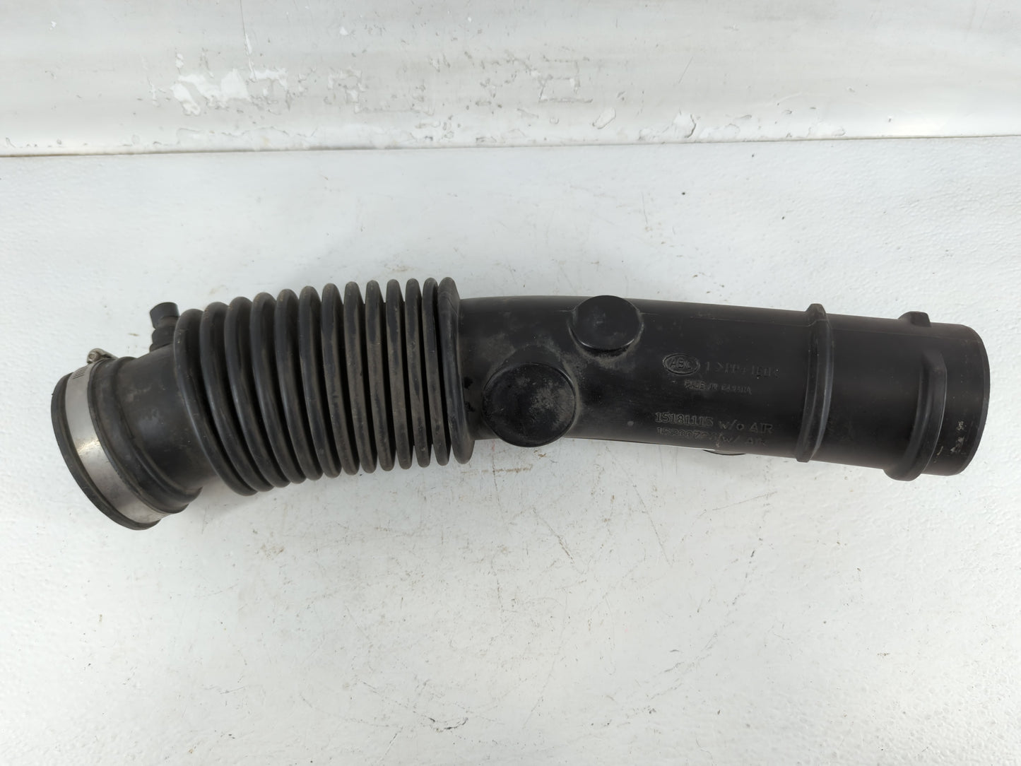 2004 Chevrolet Trailblazer Air Cleaner Intake Duct Hose Tube - Oemusedautoparts1.com