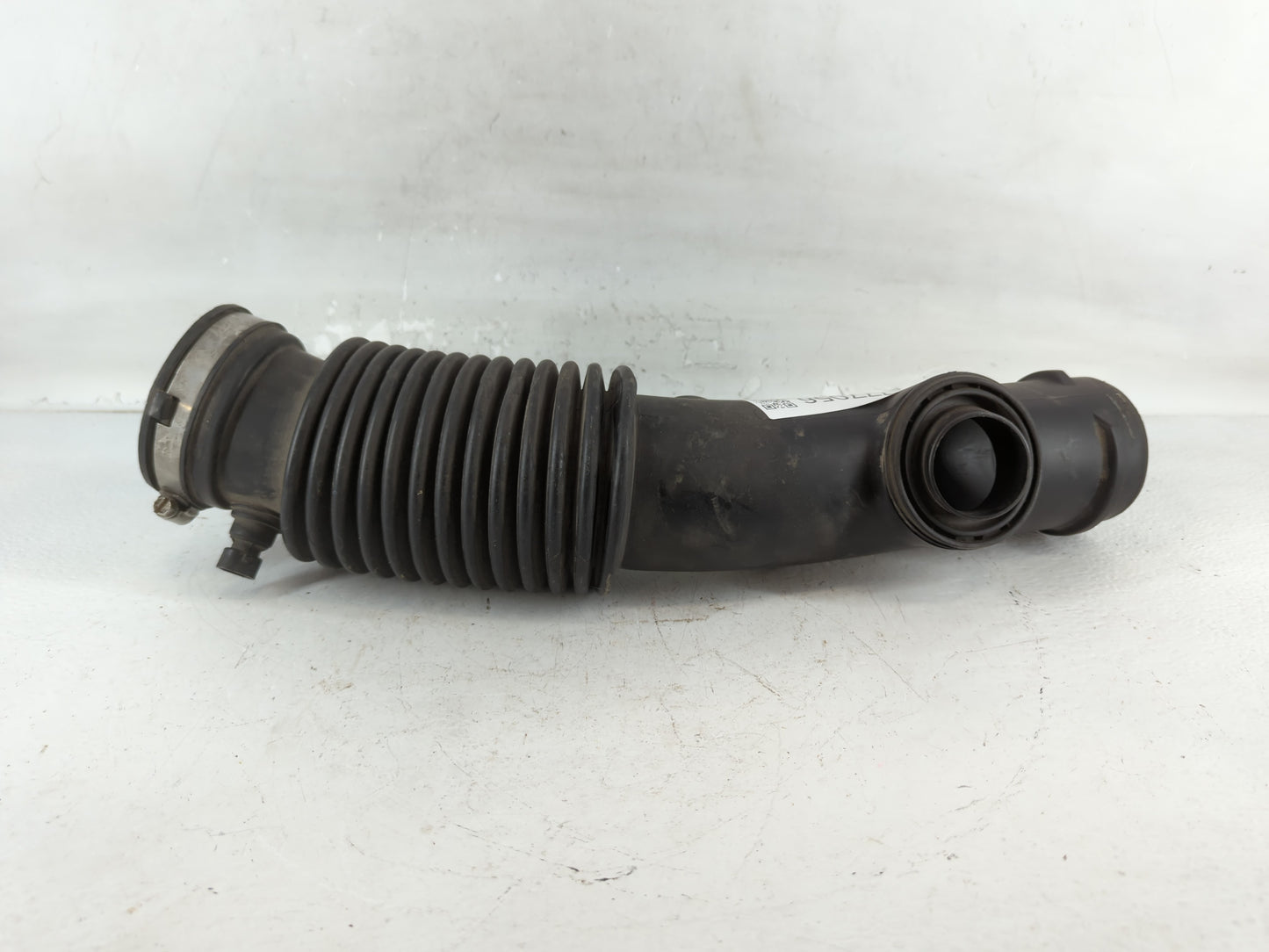 2004 Chevrolet Trailblazer Air Cleaner Intake Duct Hose Tube - Oemusedautoparts1.com