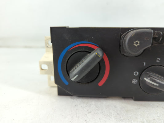 2004-2012 Gmc Canyon Climate Control Module Temperature AC/Heater Replacement P/N:152385155347 Fits OEM Used Auto Parts