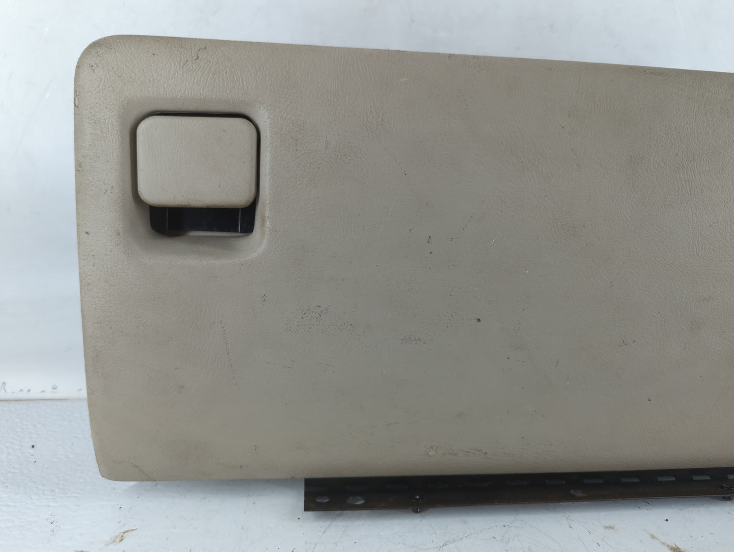 2002 Cadillac Escalade Passenger Glove Box Door Storage Compartment - Oemusedautoparts1.com