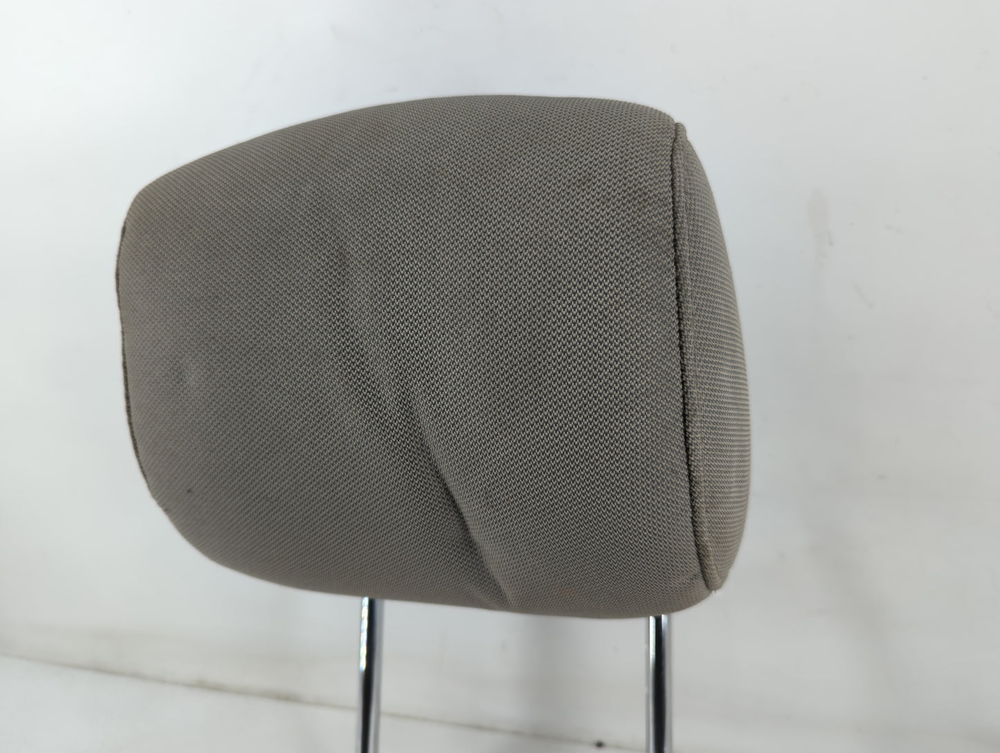 2011-2012 Ford Fusion Headrest Head Rest Front Driver Passenger Seat Fits Fits 2011 2012 OEM Used Auto Parts - Oemusedautoparts1.com