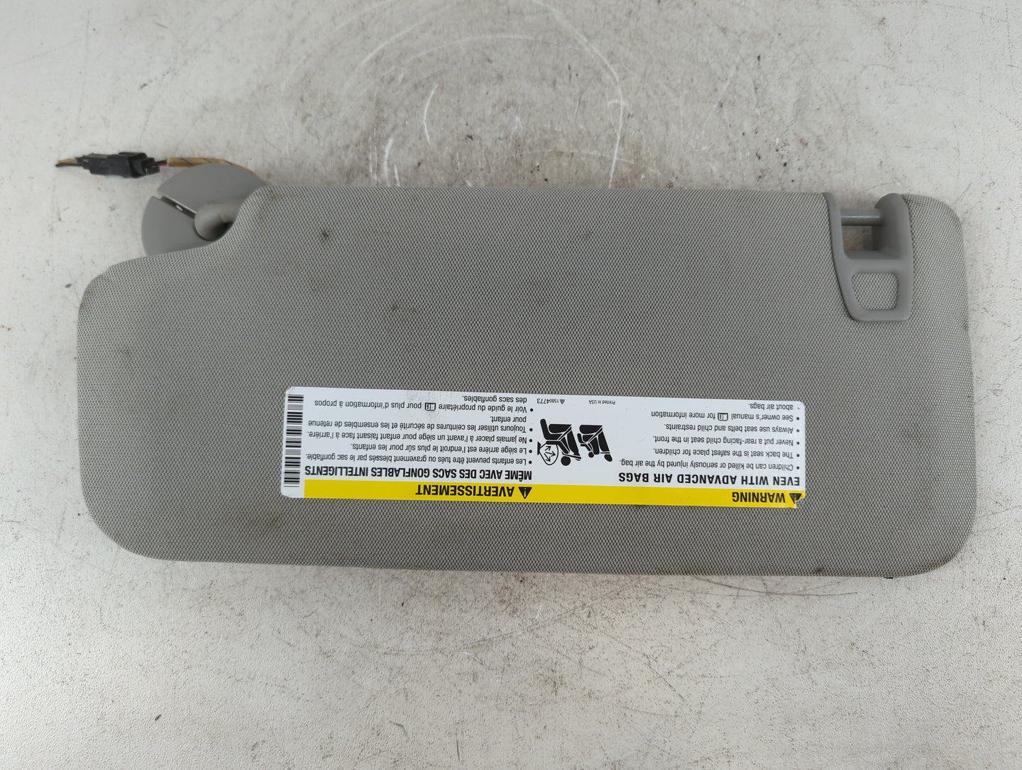 2016-2021 Chevrolet Malibu Sun Visor Shade Replacement Passenger Right Mirror Fits Fits 2016 2017 2018 2019 2020 2021 OEM Used Auto Parts - Oemusedautoparts1.com